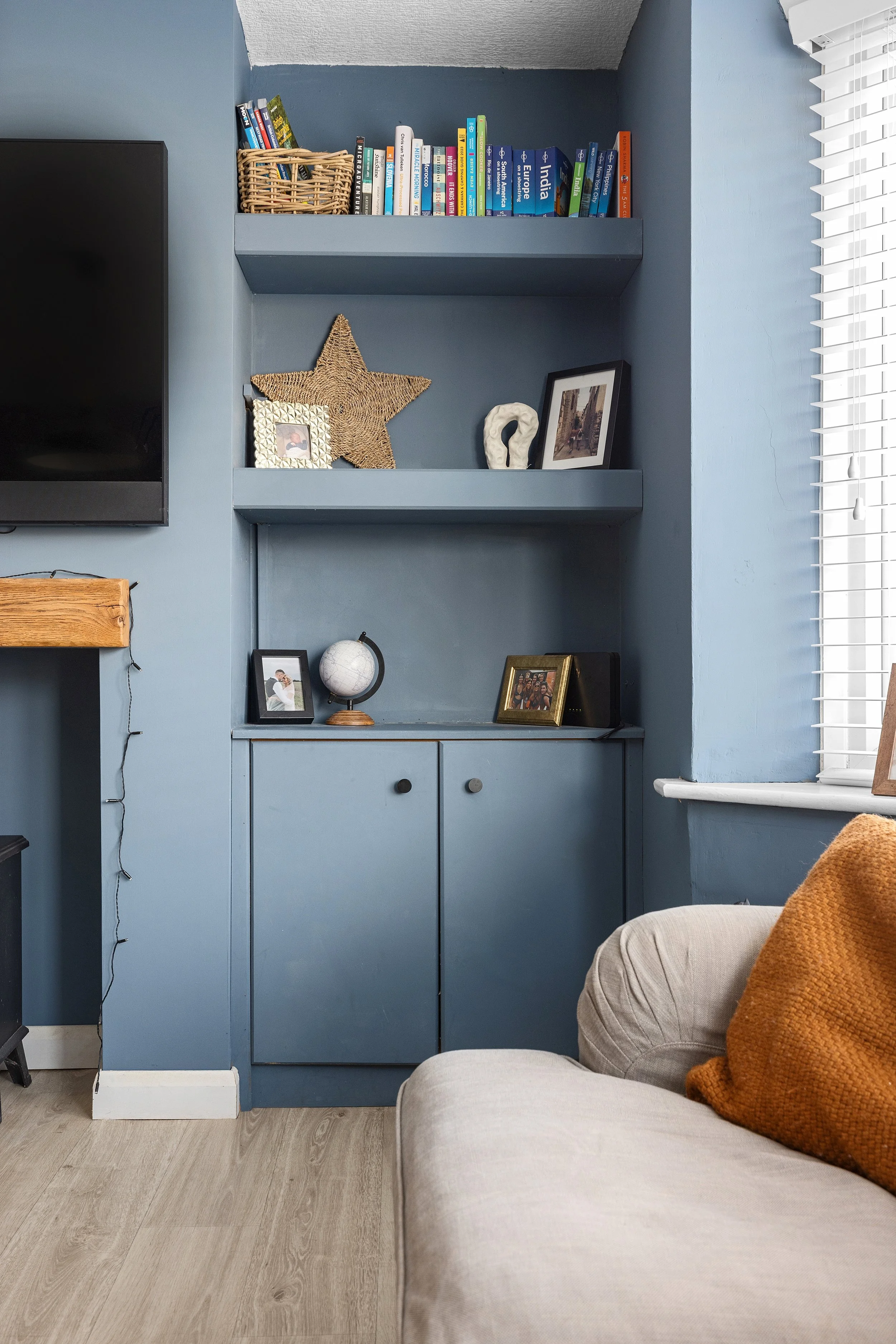 83 whitethorn close087-1647.jpg