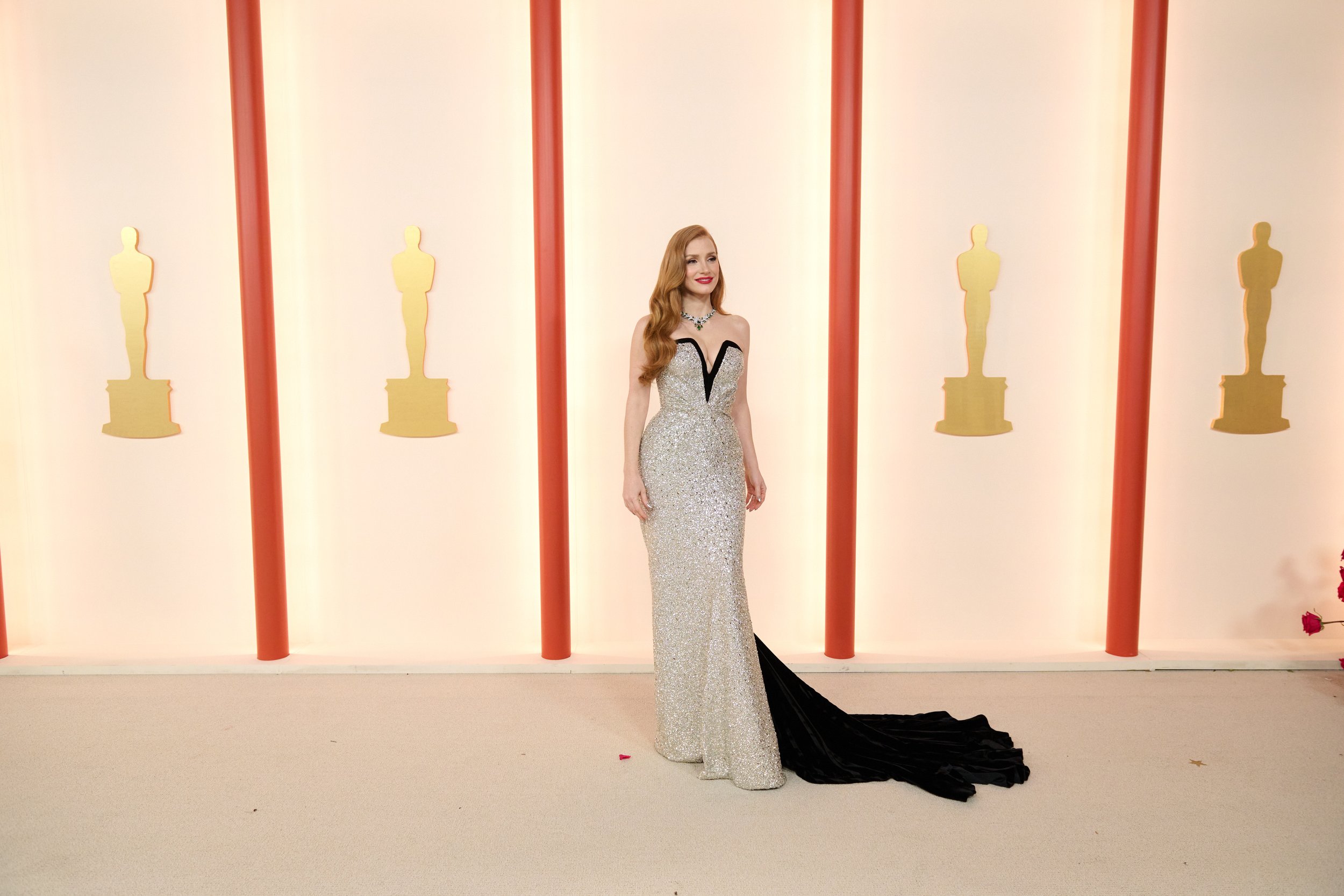 Jessica Chastain arrives on the red carpet of the 95th Oscars® at the Dolby