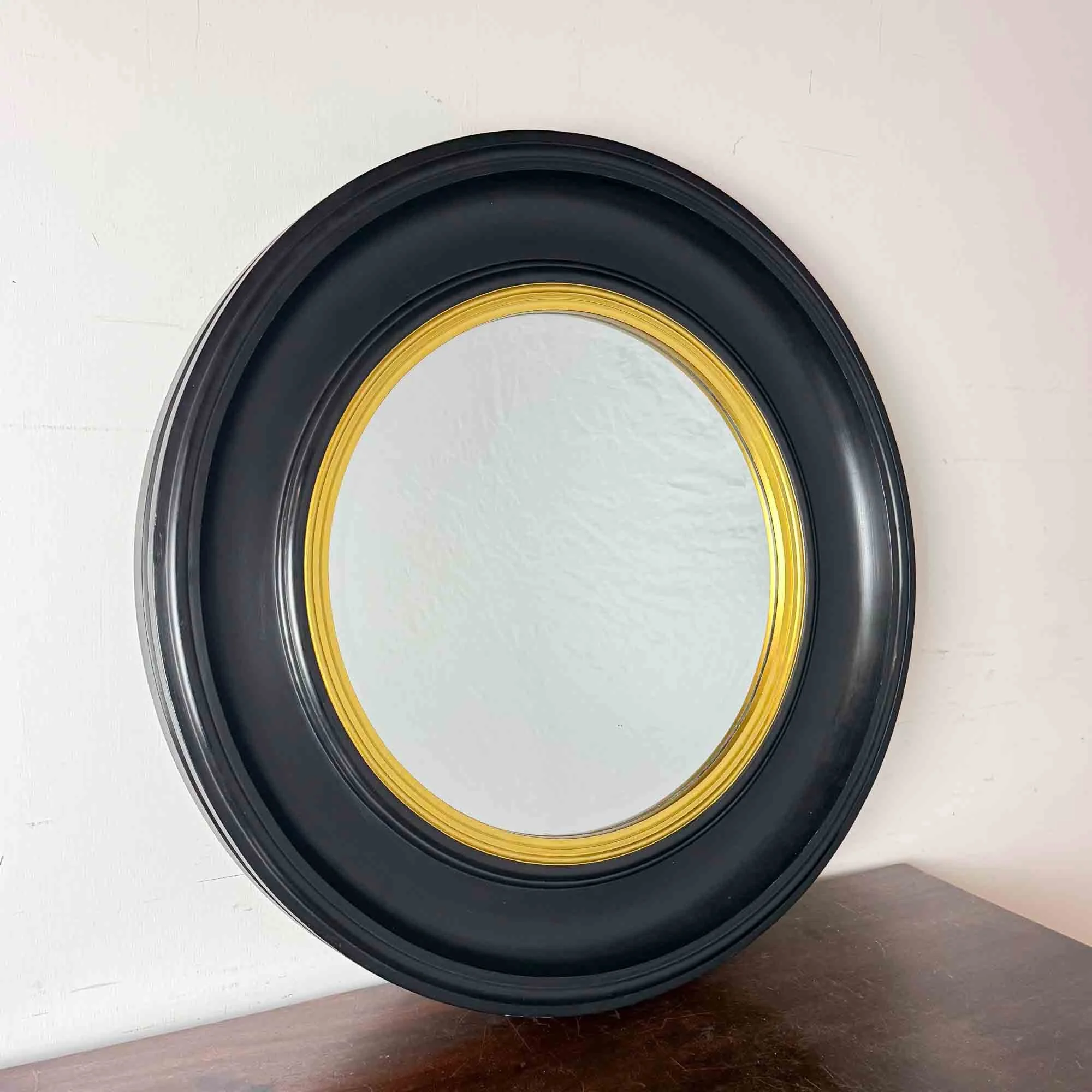 black and gold round mirror-10.jpg
