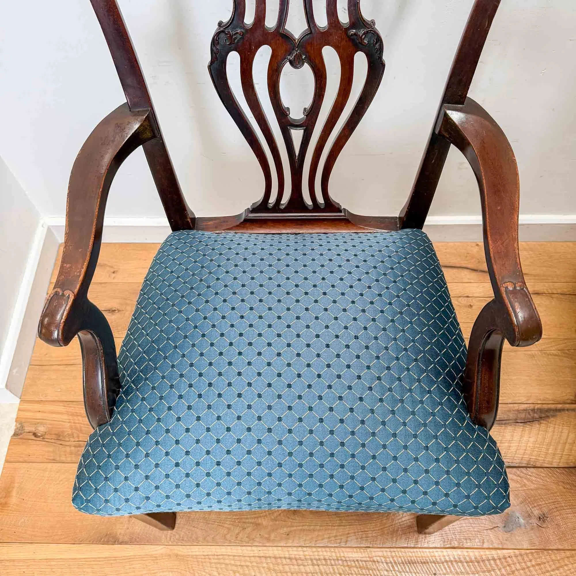 pair of antique mahogany chippendale style chairs-12.jpg