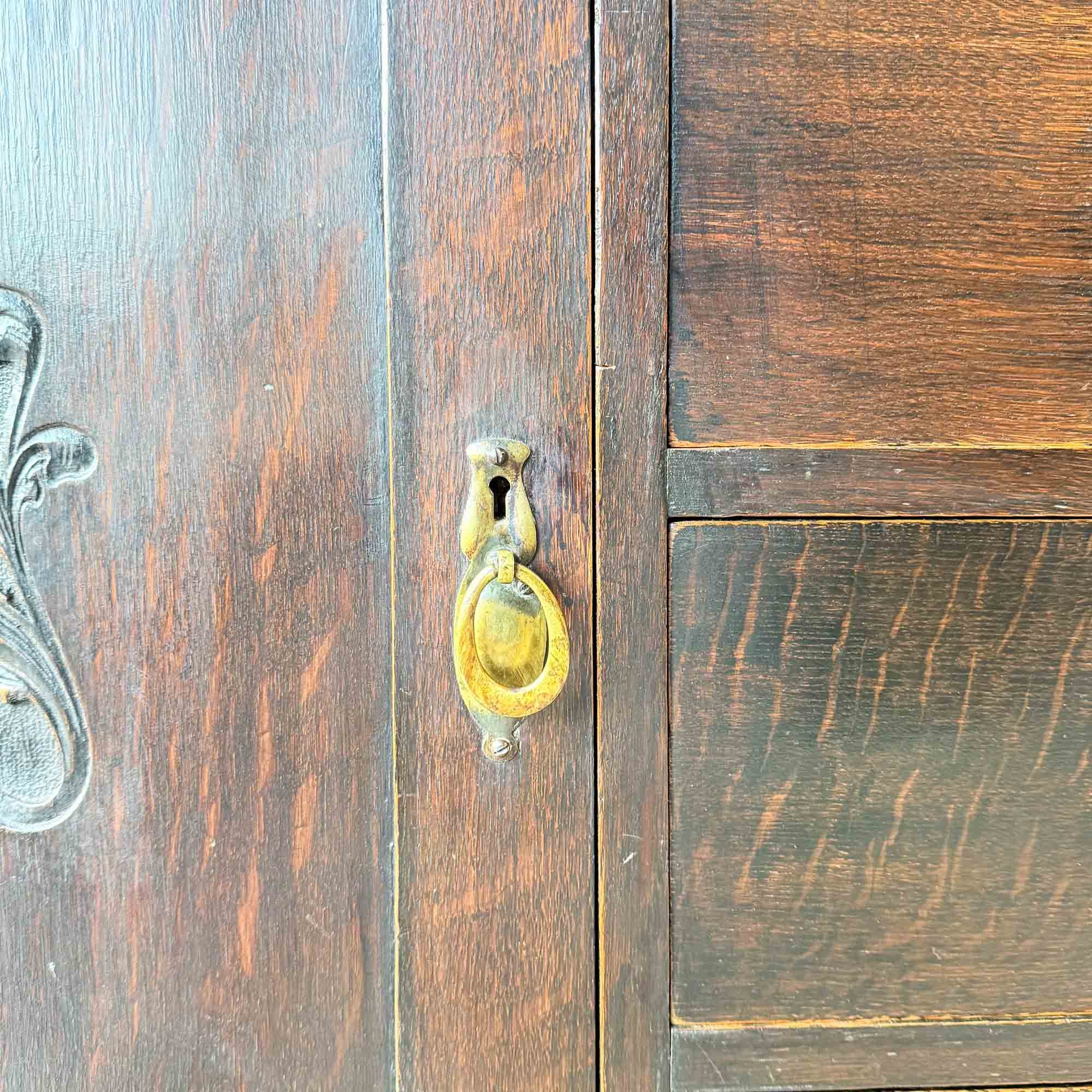 arts and crafts oak dresser-16.jpg