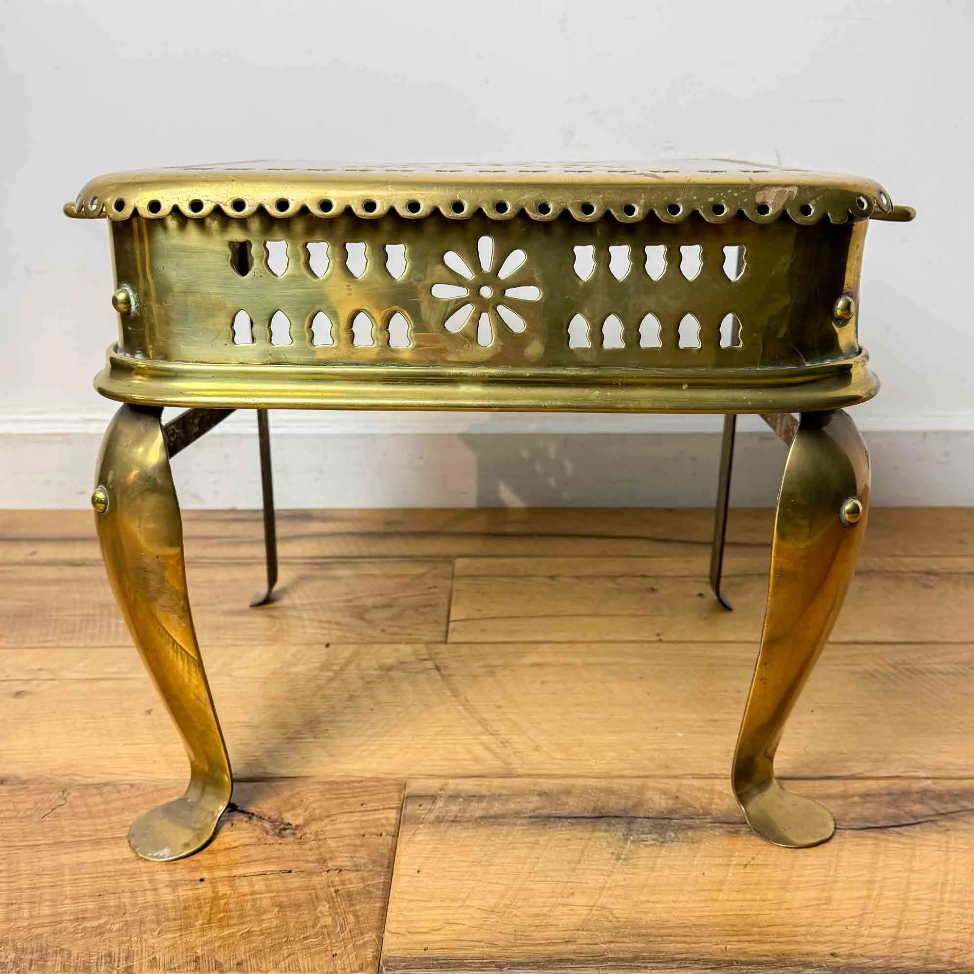 antique brass footman-08.jpg