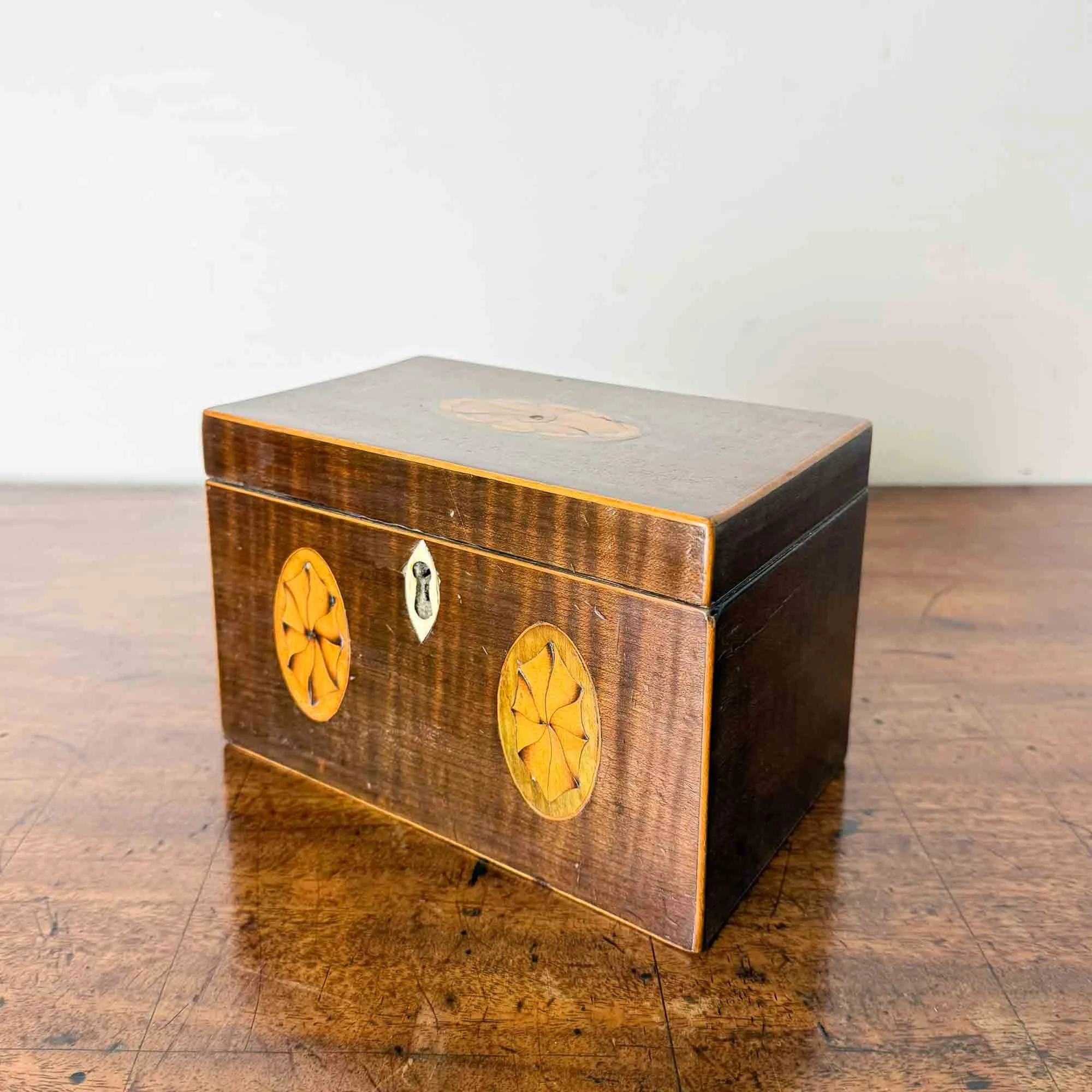 georgian mahogany inlaid tea caddy-14.jpg