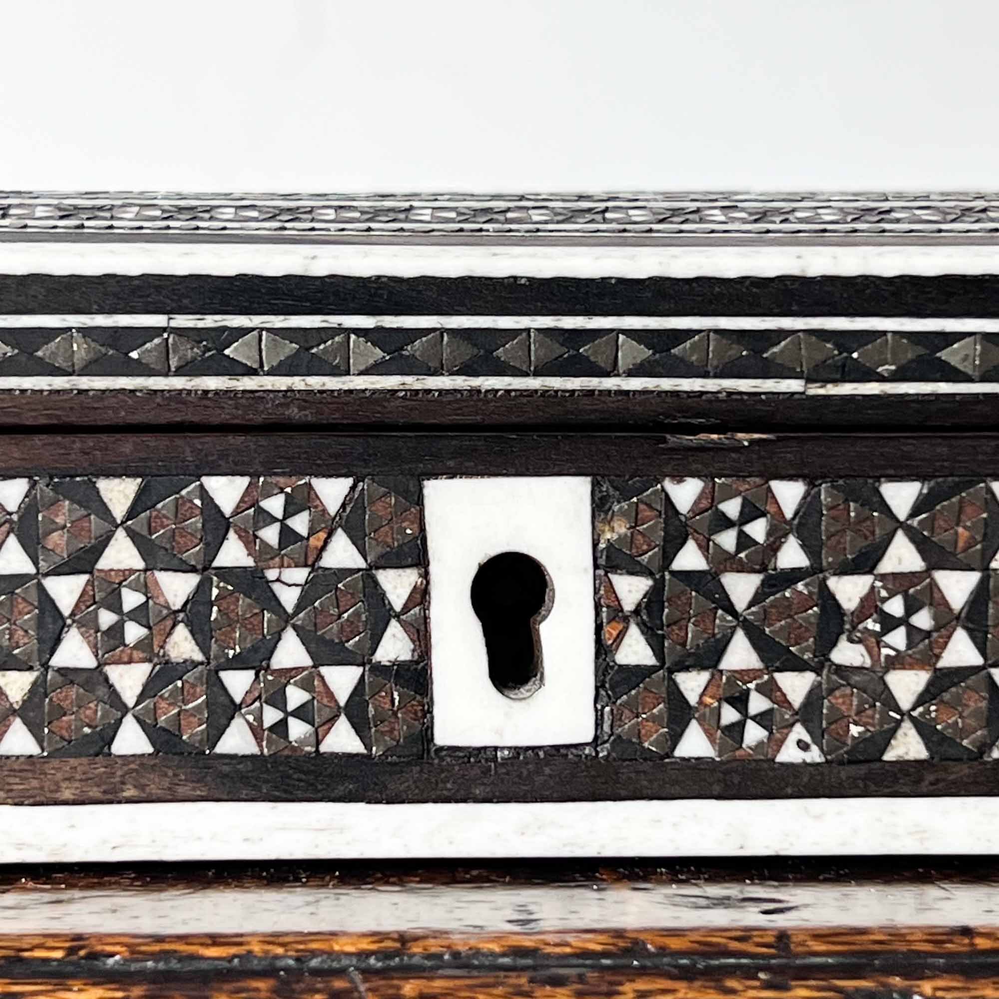 Sadeli Marquetry Box