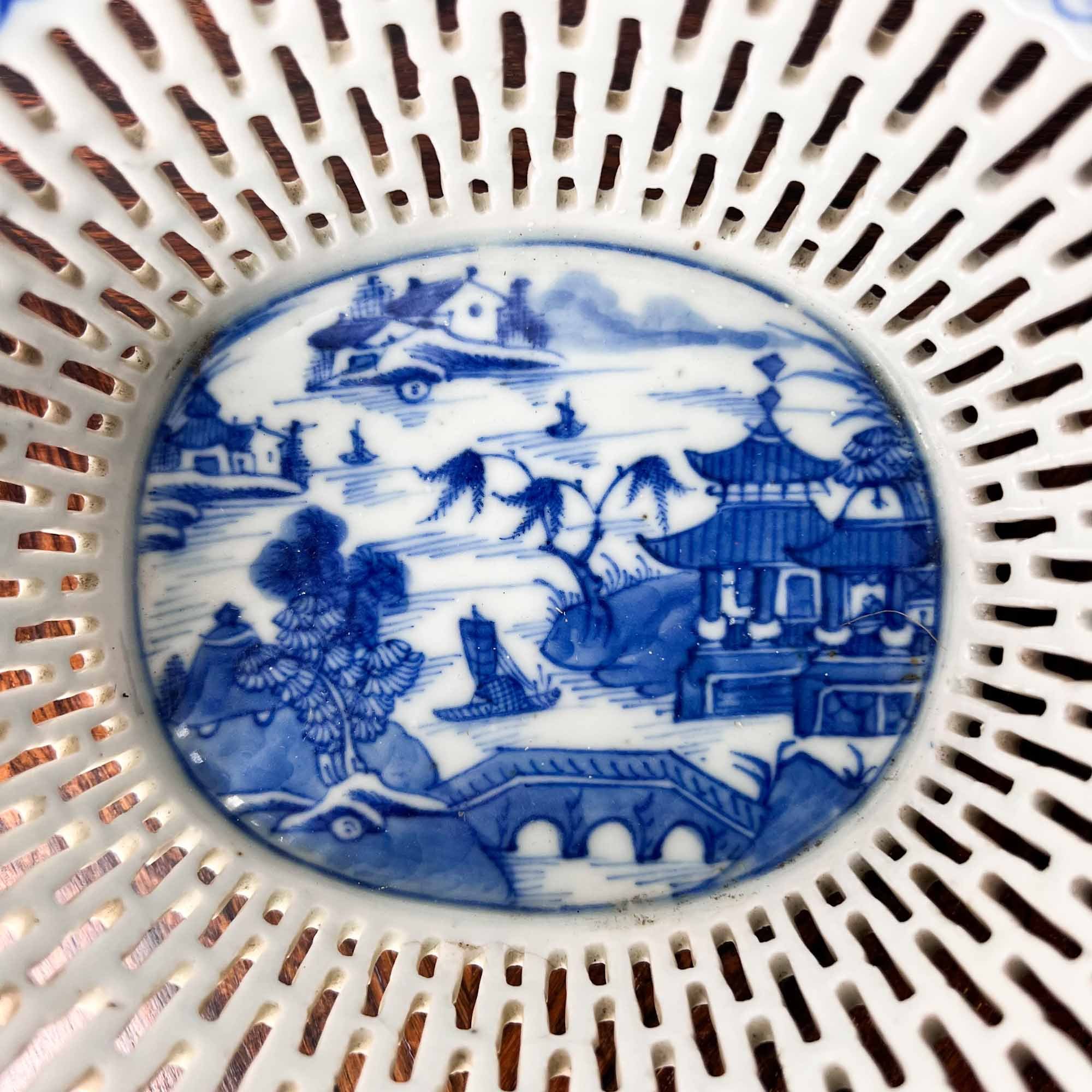 Chinese Export Chestnut Basket