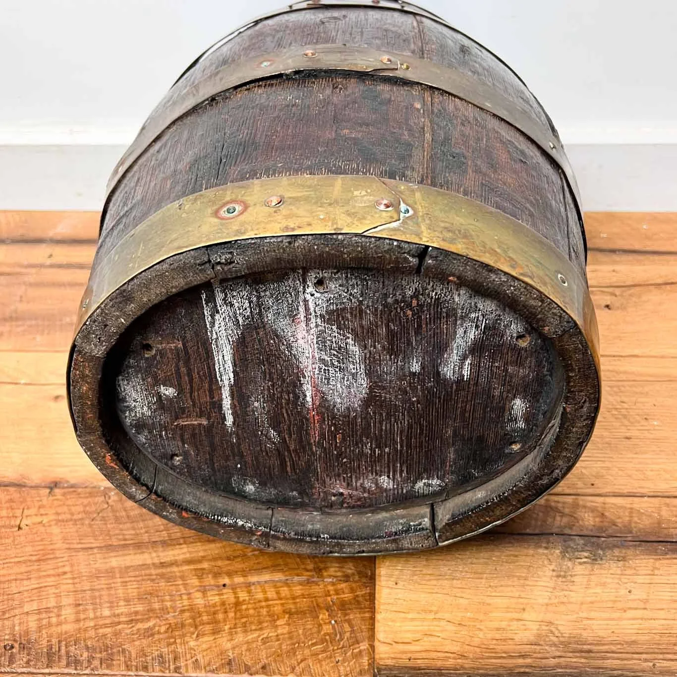 Antique brass bound coopered oak barrel — Antique and Unique