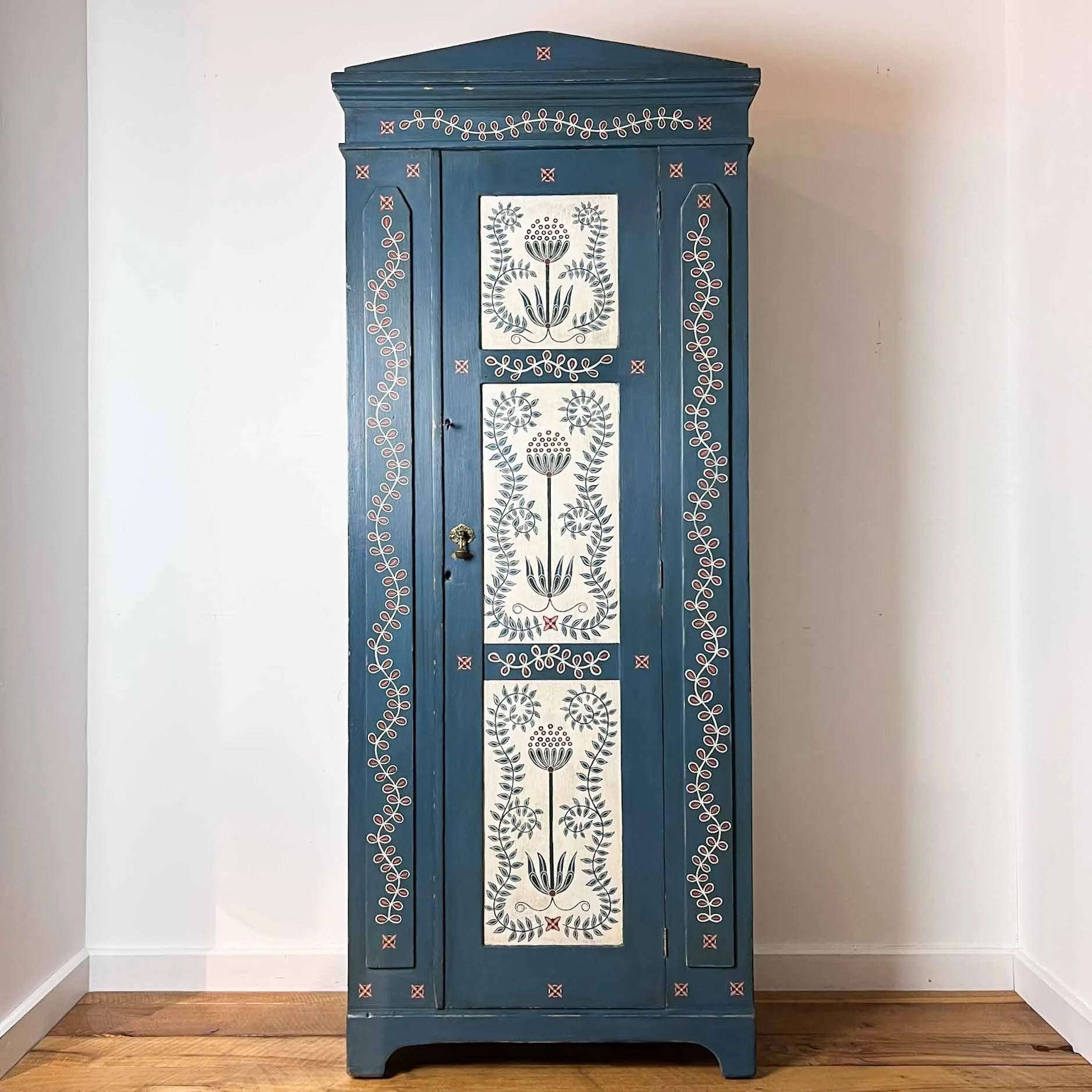 painted wardrobe.jpeg