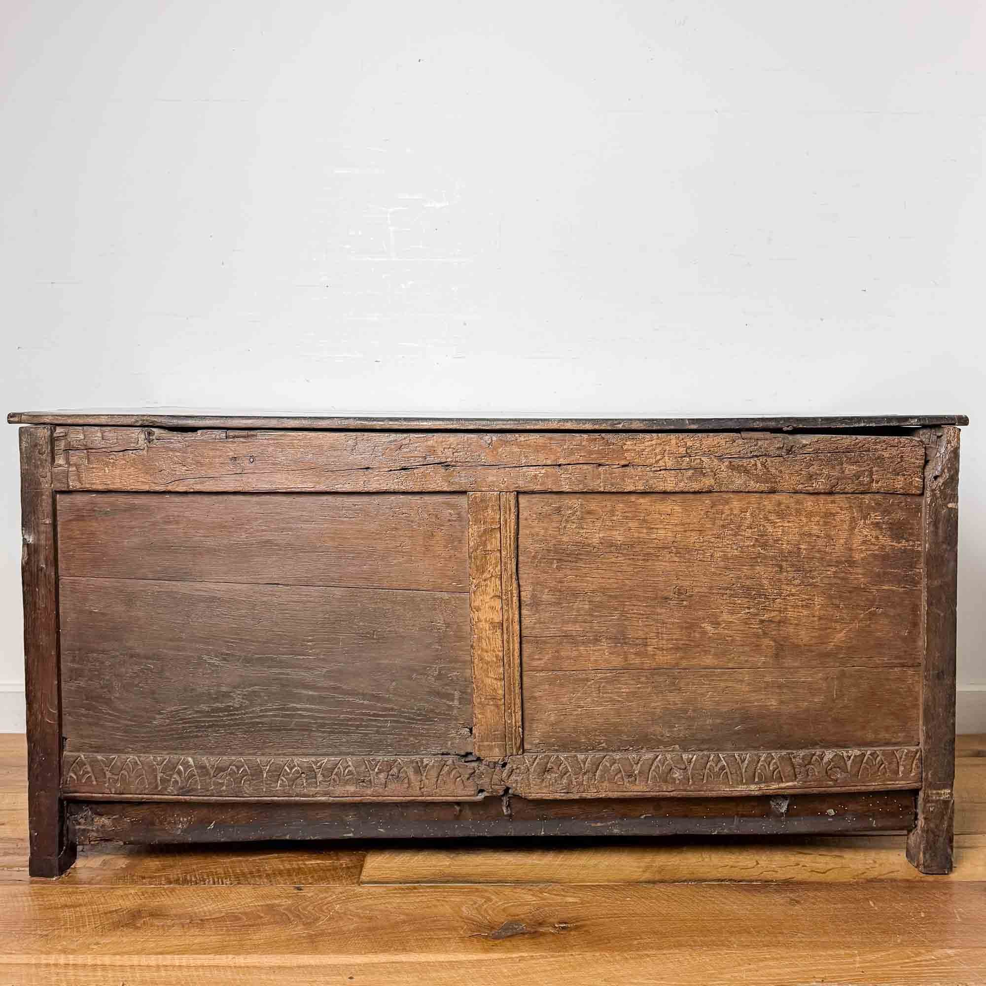 geometric panelled antique oak coffer-04.jpg