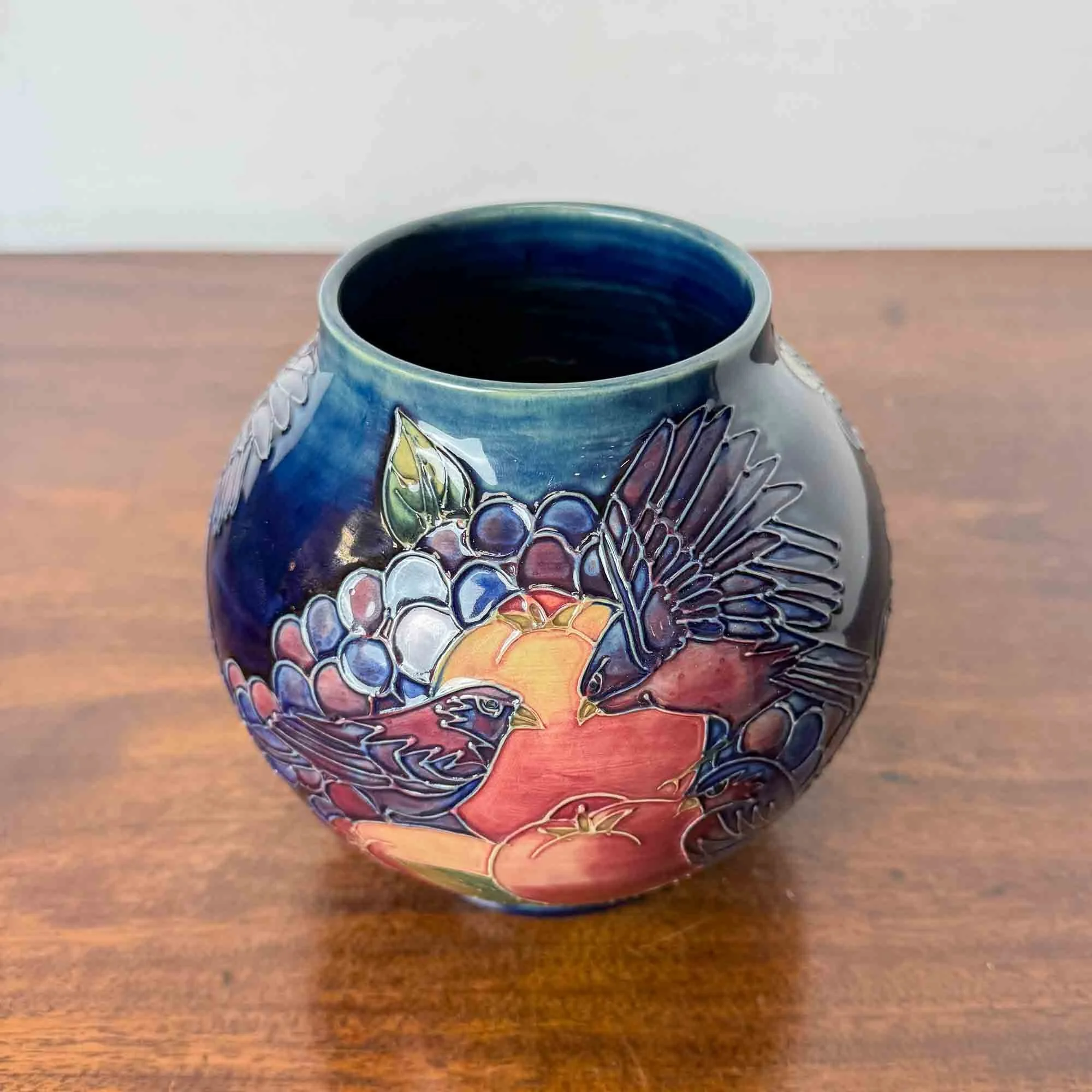 moorcroft pottery finches pattern vase-4.jpg