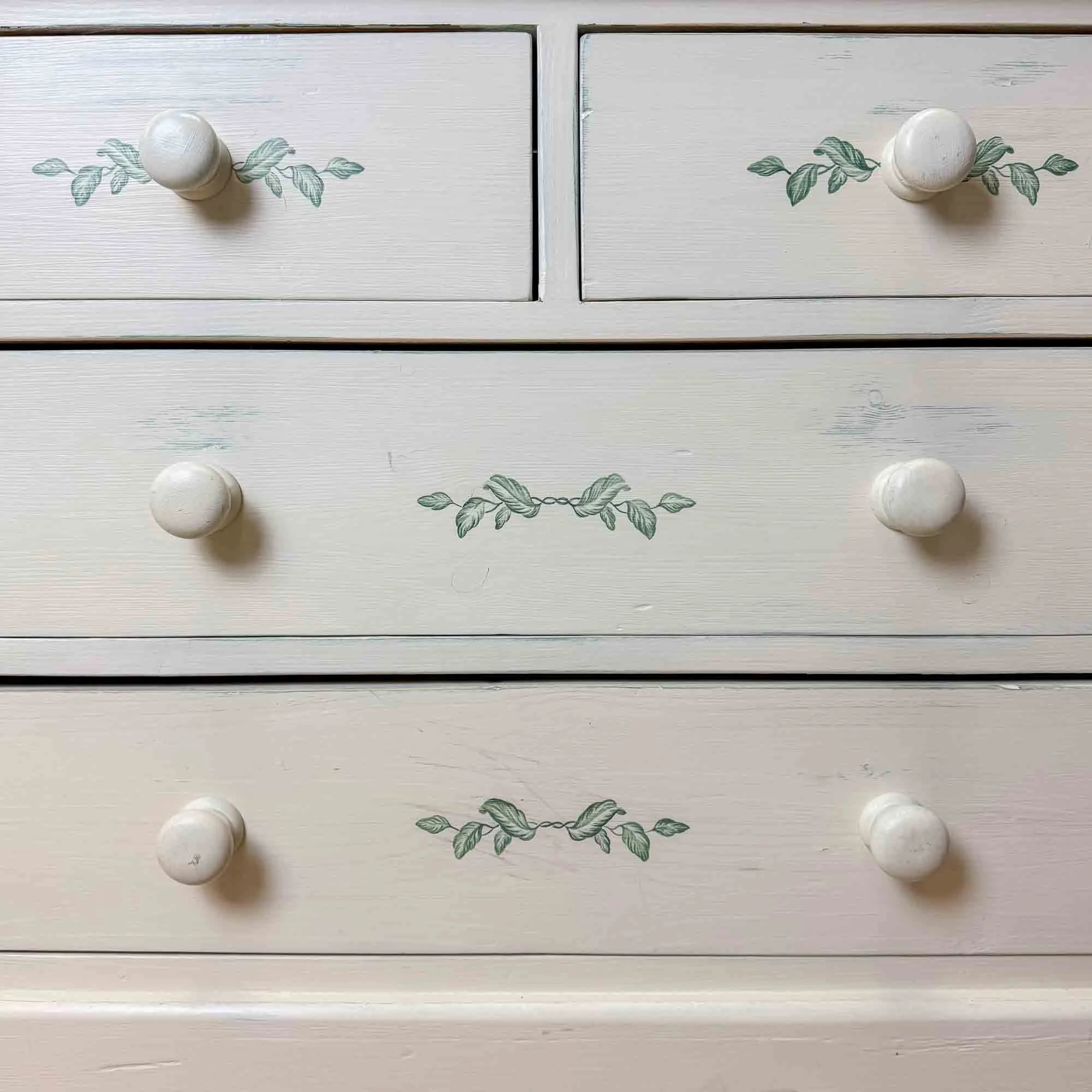 painted white chest of drawers 1-9.jpg