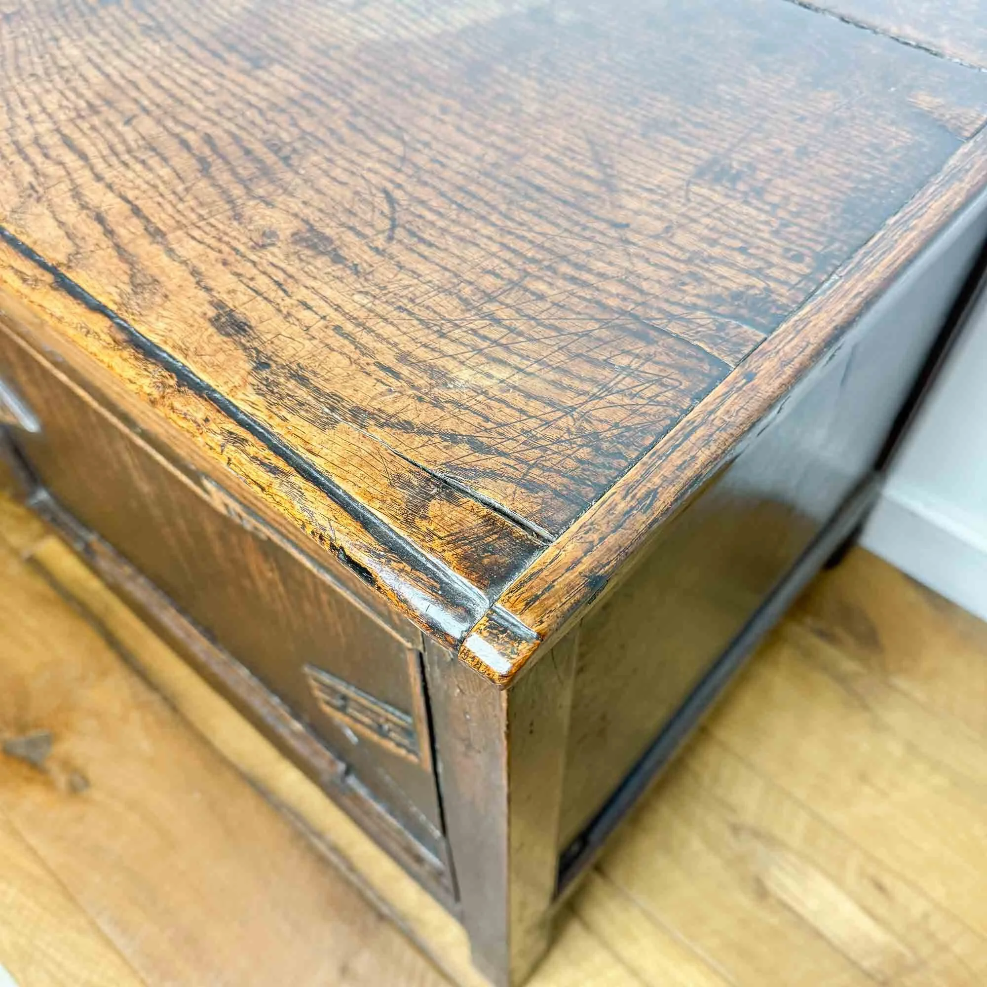 geometric panelled antique oak coffer-12.jpg