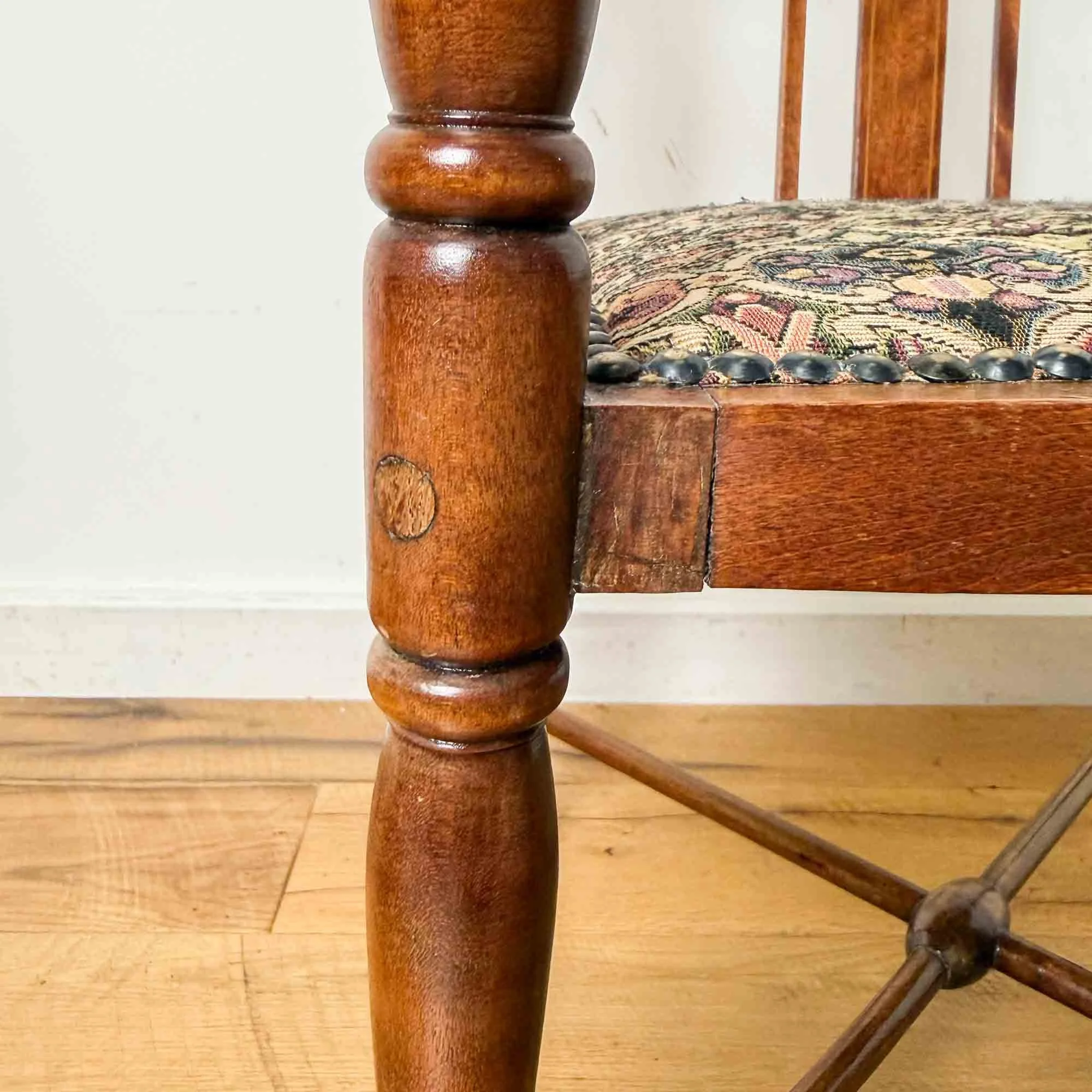 edwardian corner chair-04.jpg