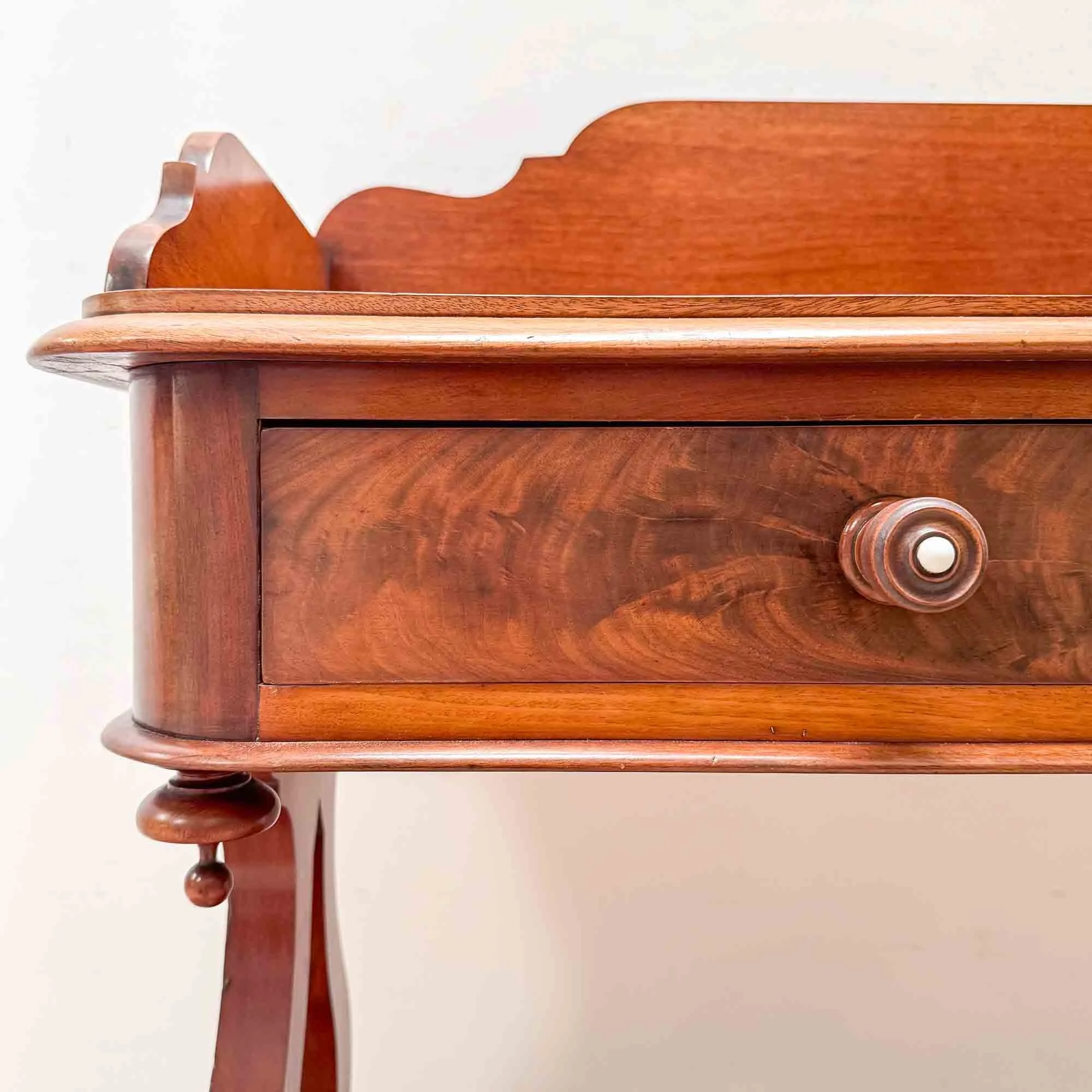 victorian mahogany hall table