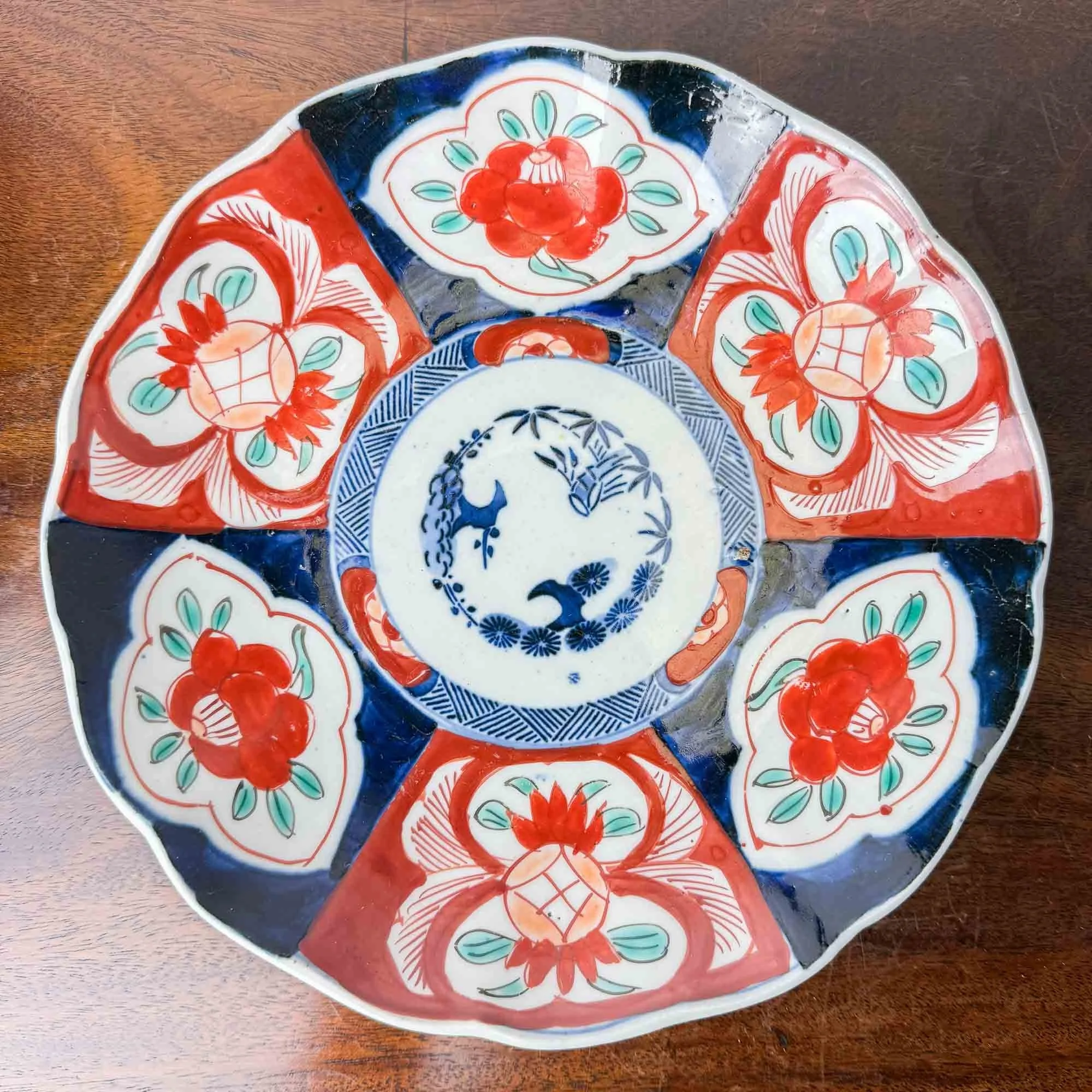 pair of imari plates-4.jpg
