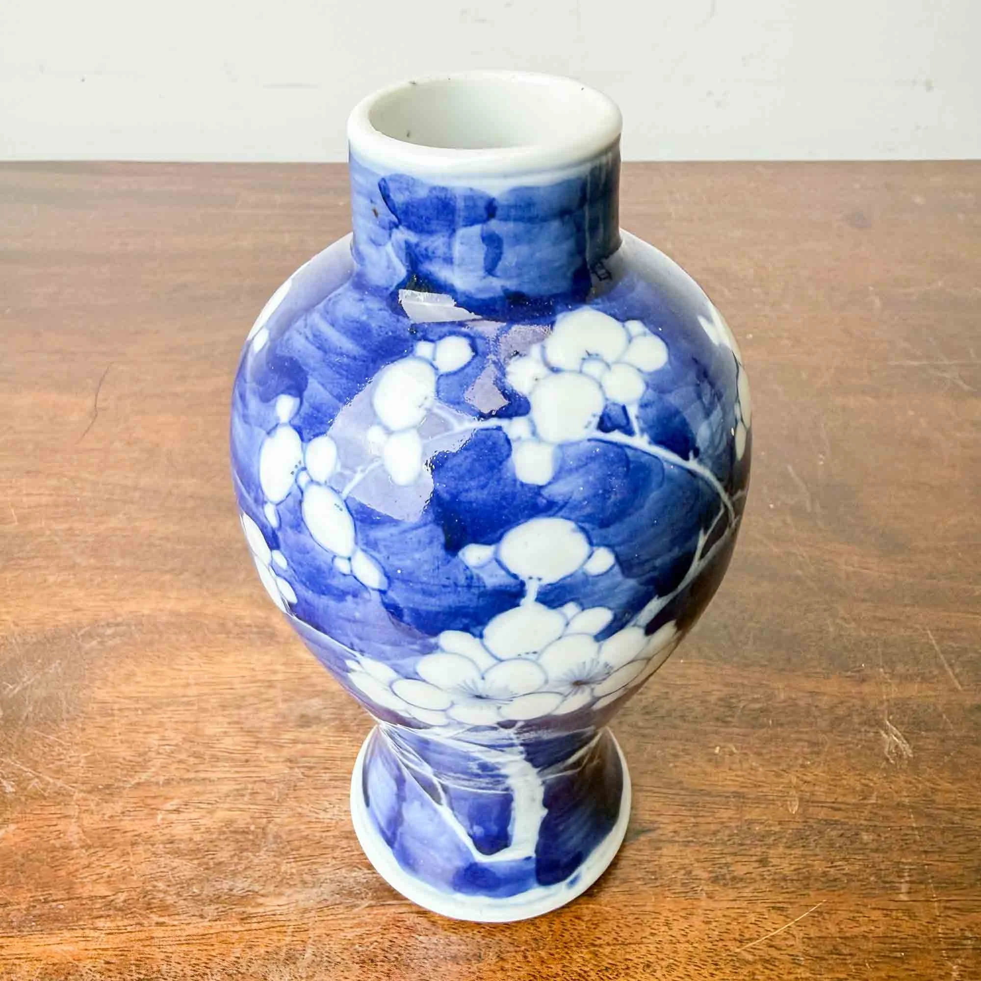 chinese blue and white vase-3.jpg