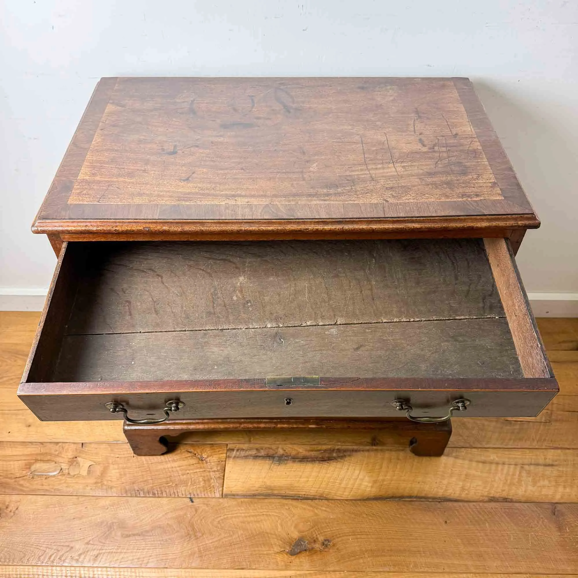 small georgian mahoghany chest of drawers-11.jpg