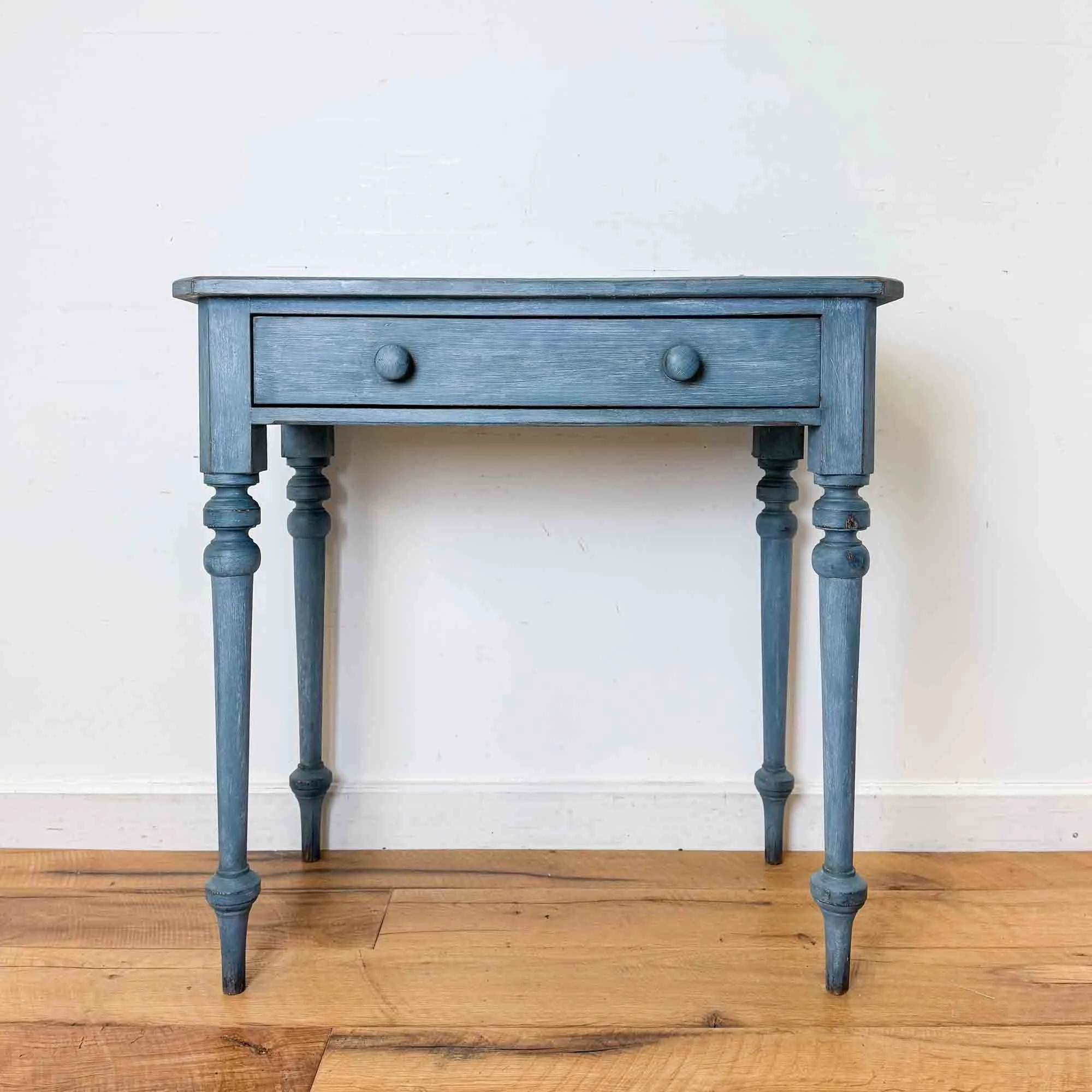 antique pine blue painted table