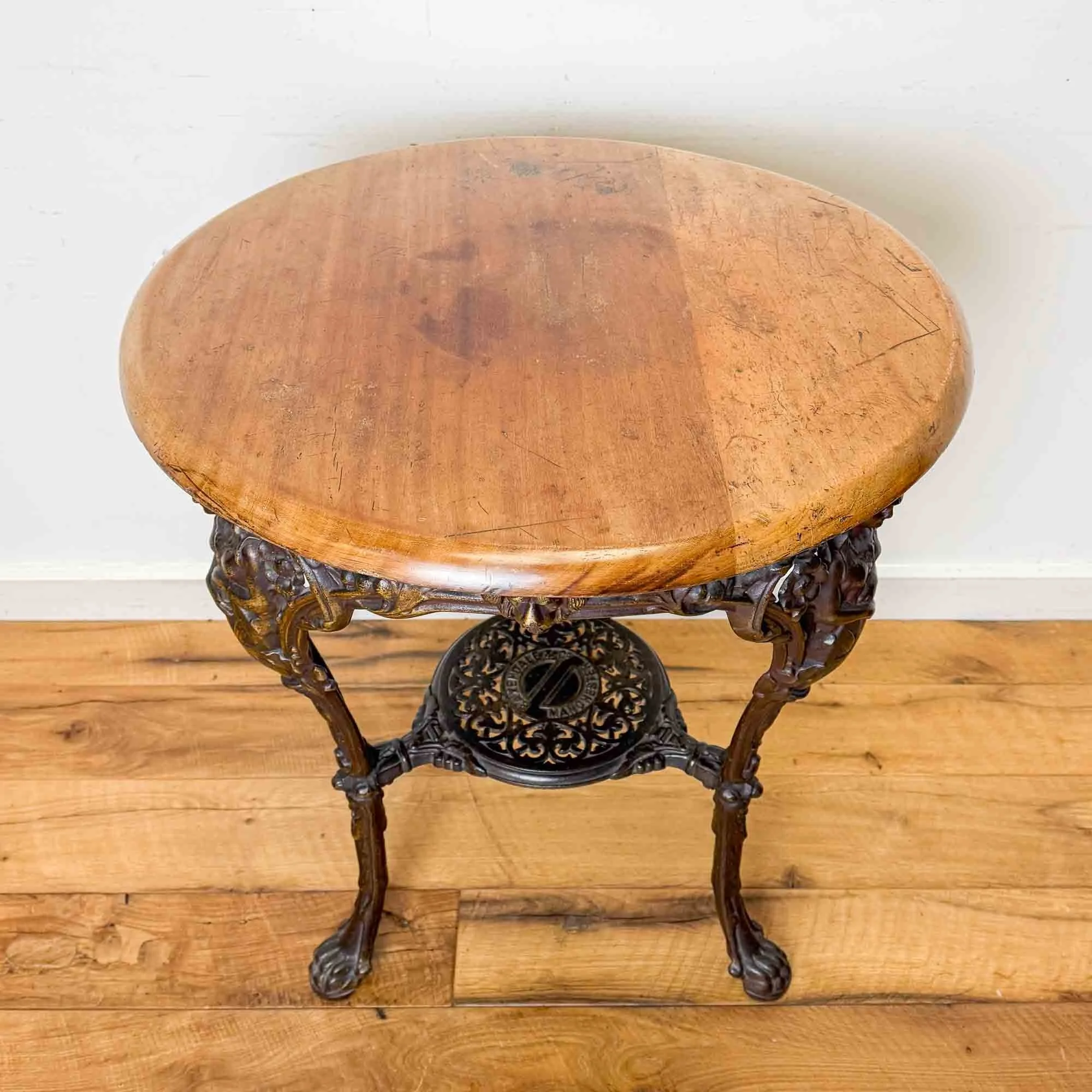 baxendale and co cast iron pub table