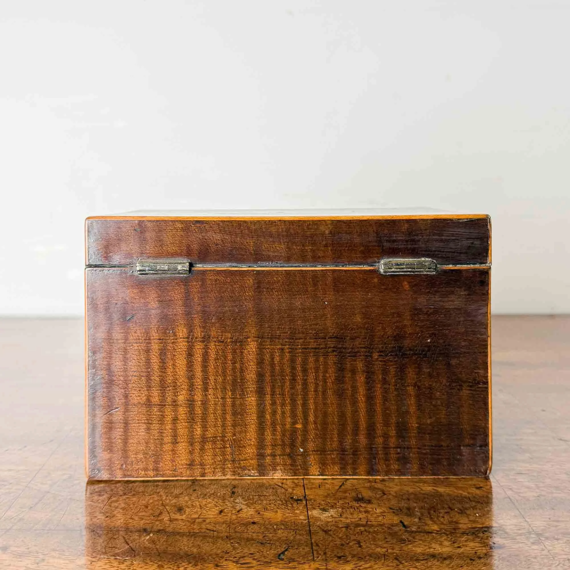 georgian mahogany inlaid tea caddy-8.jpg