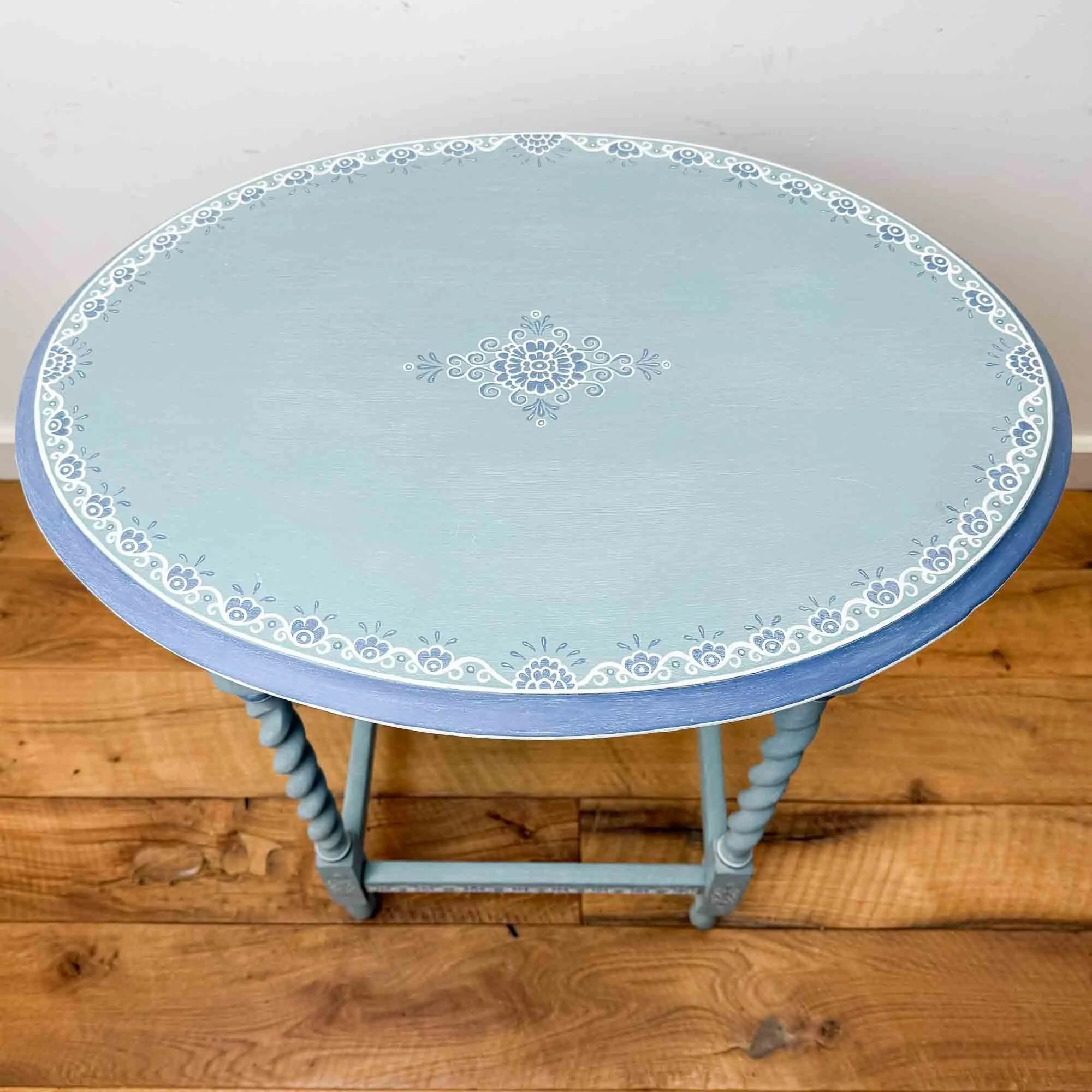 blue painted oval barley twist table-4.jpg