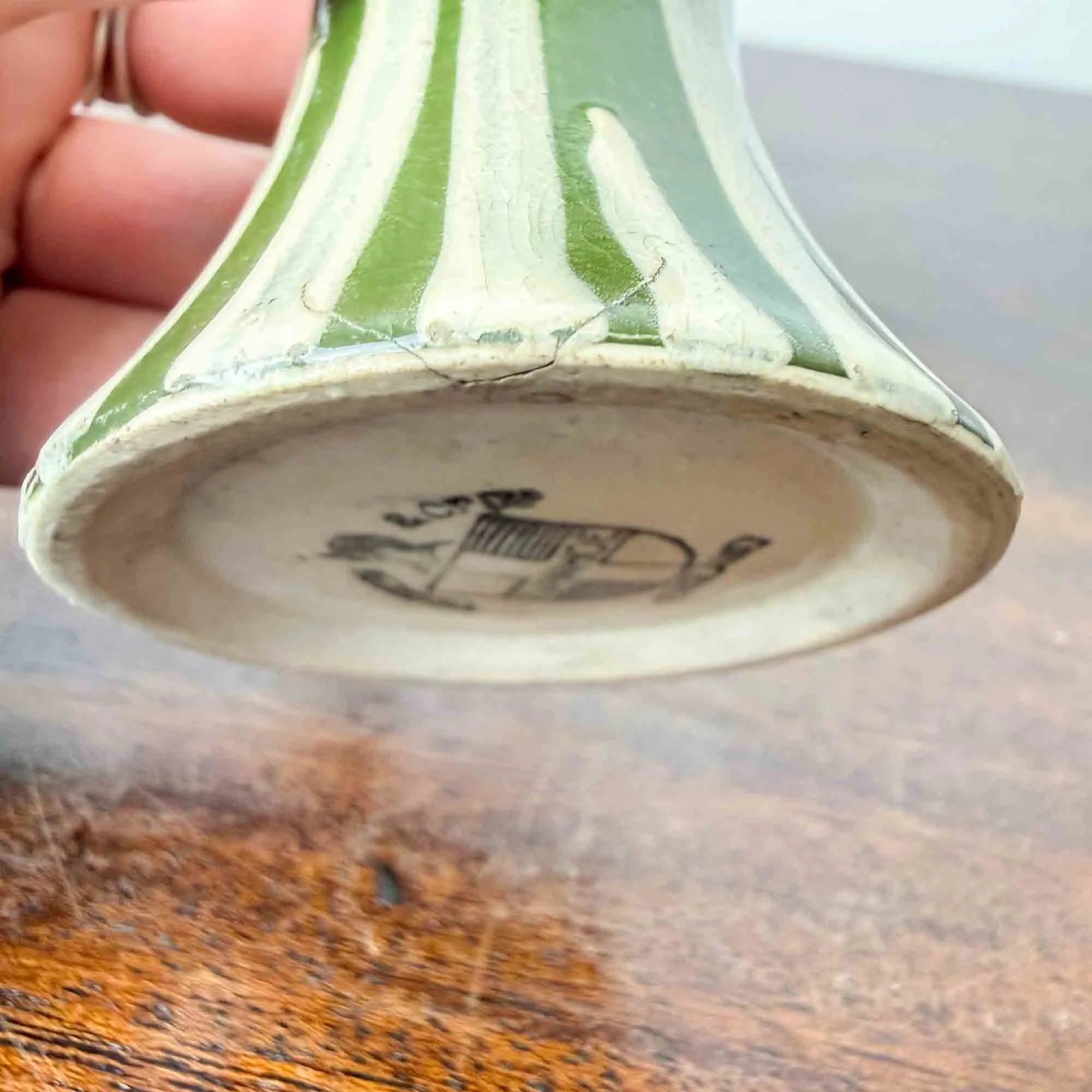 TG Green and Co ivanhoe vase-4.jpg