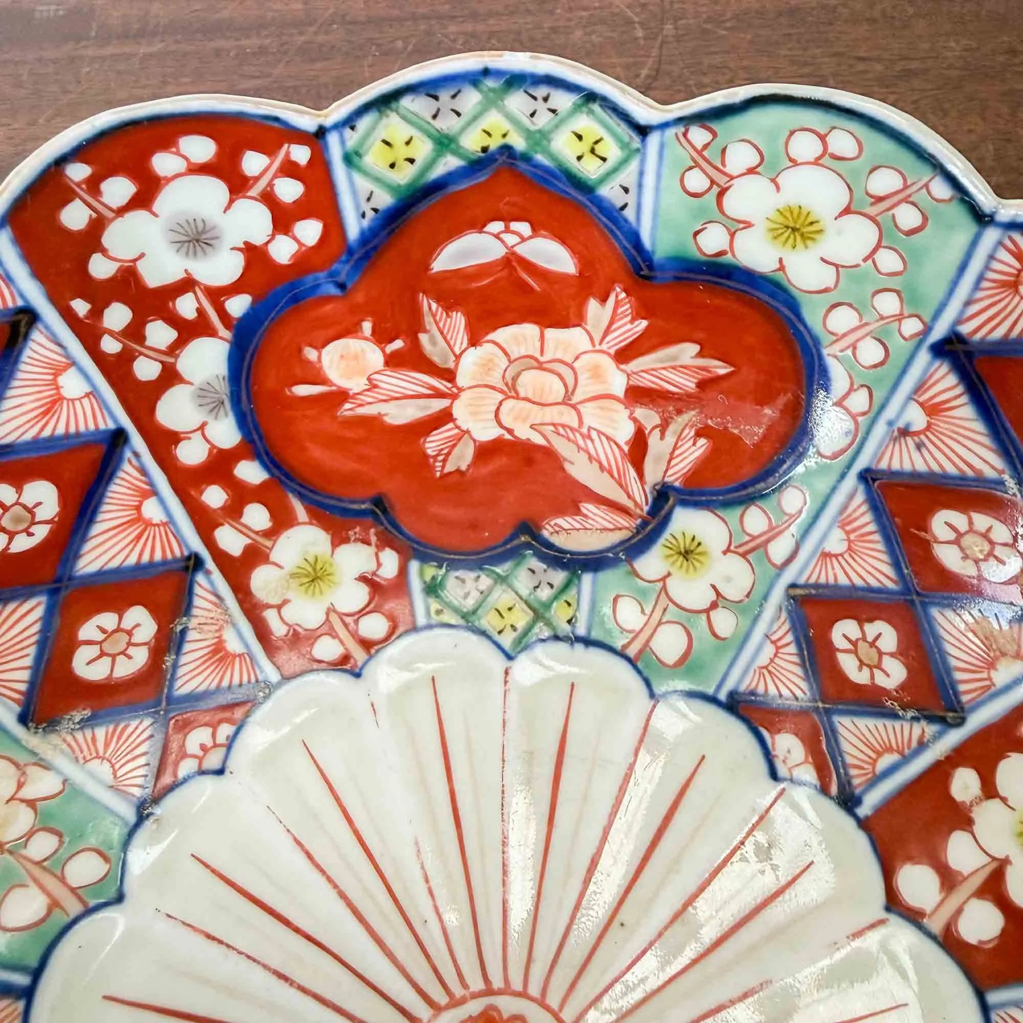 antique japanese imari bowl-7.jpg