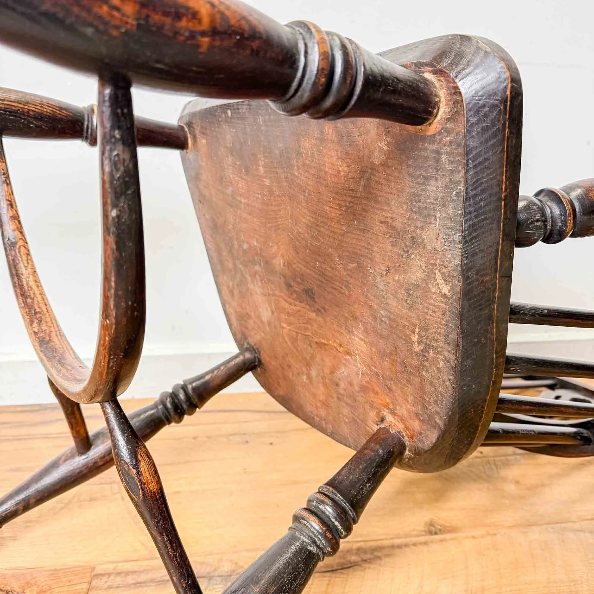 high back windsor chair.jpg