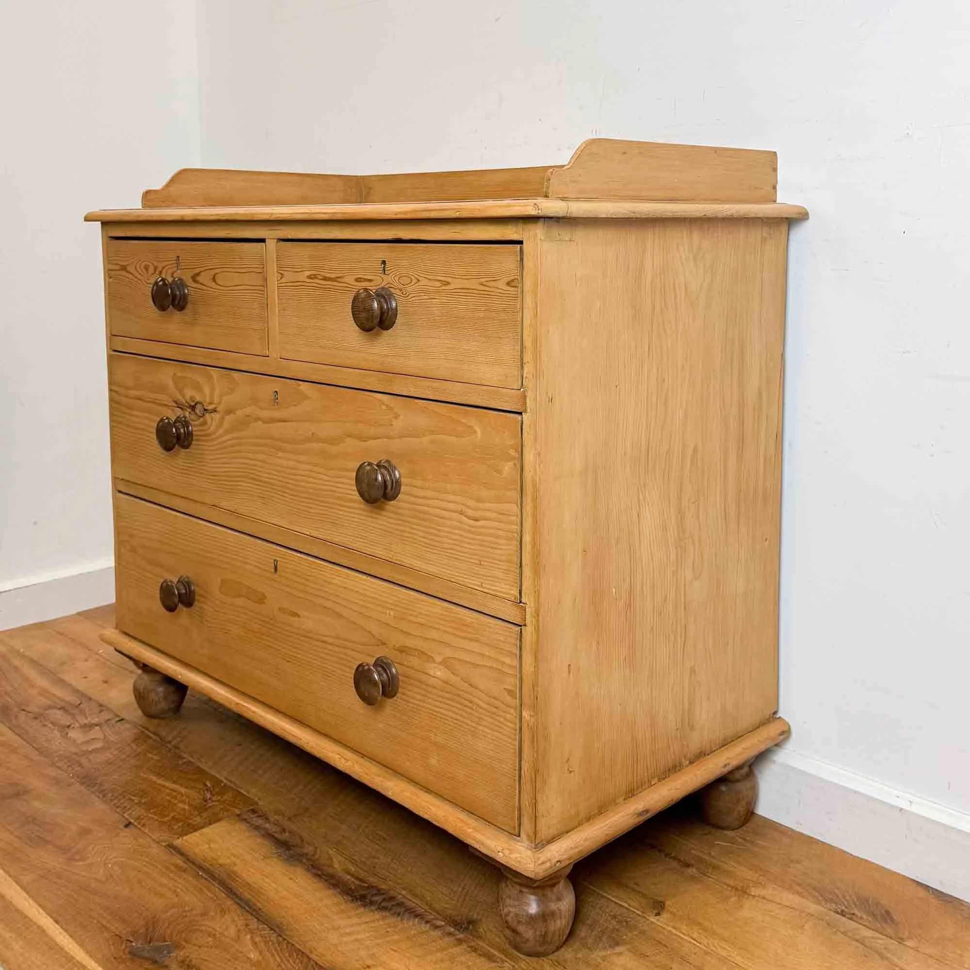 old pine chest of drawers-6.jpg