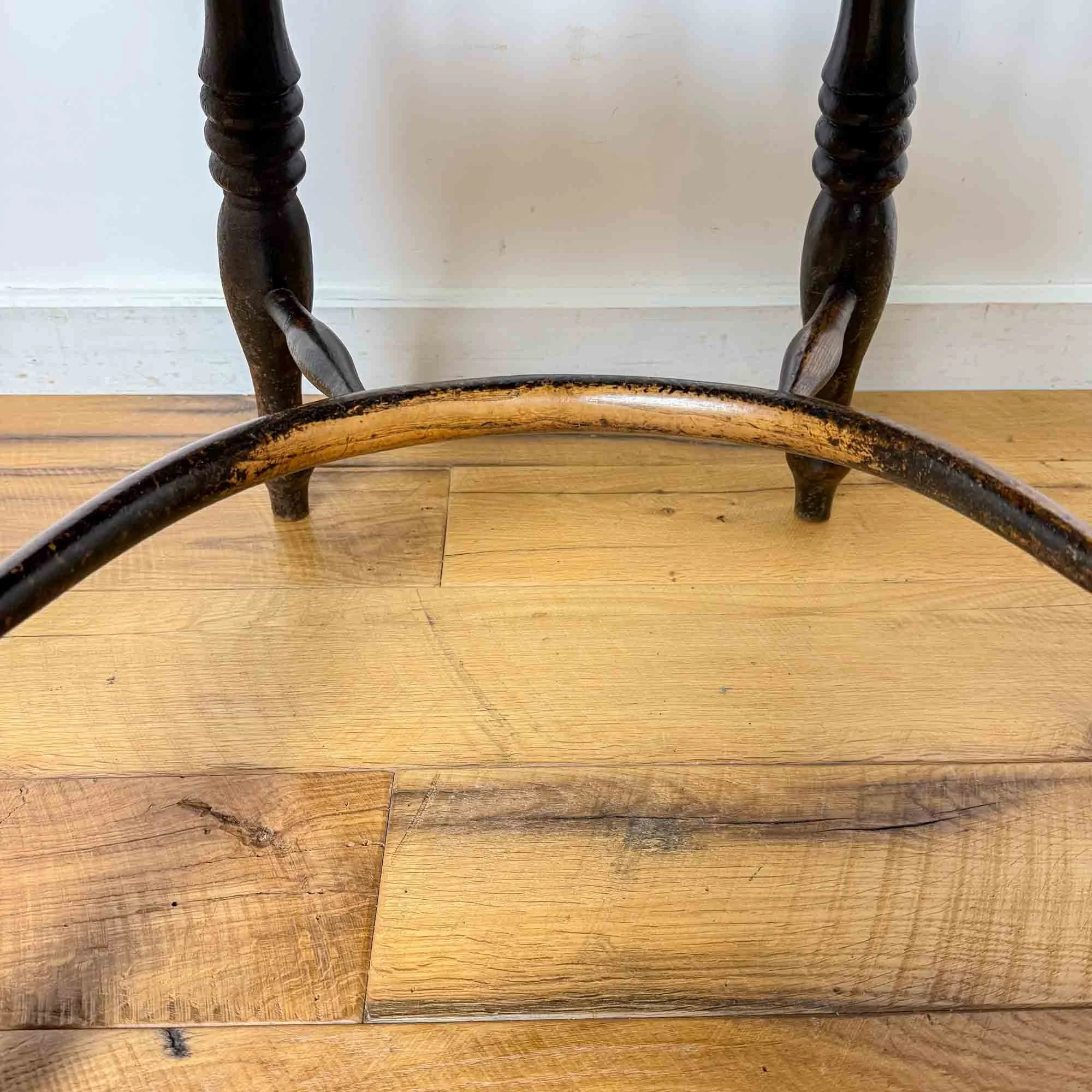 ash and elm windsor chair-10.jpg