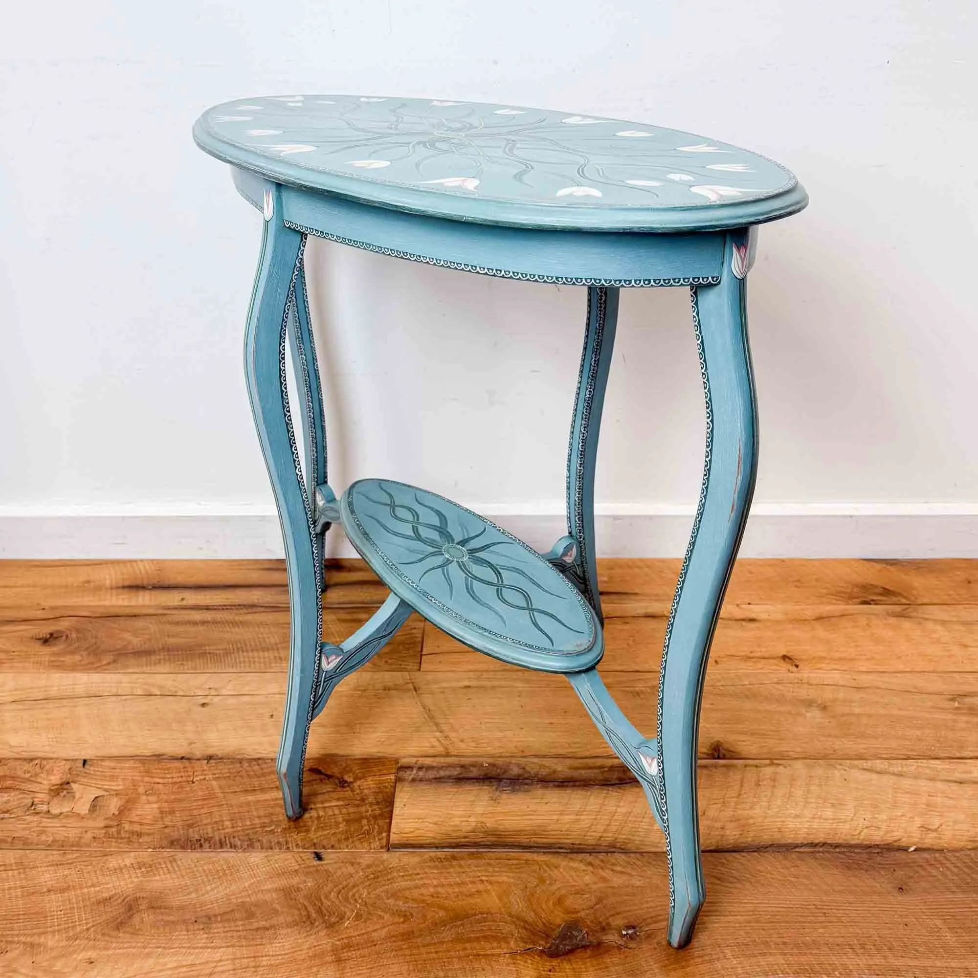 decorative painted tulip side table-15.jpg