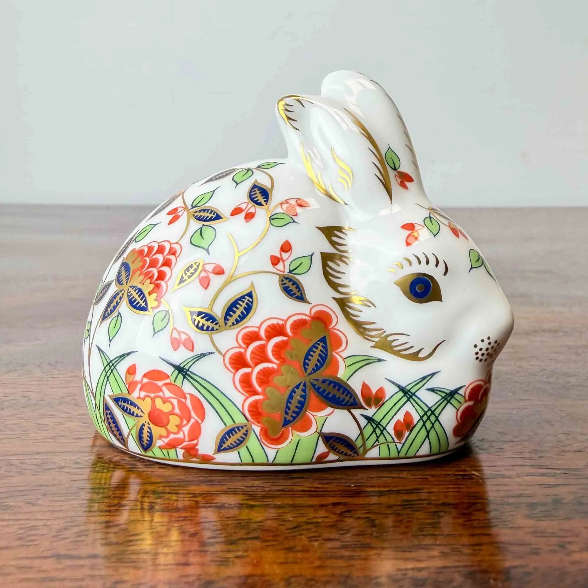 Royal Crown Derby Collectors Guild 'Meadow Rabbit' Paperweight (Boxed)