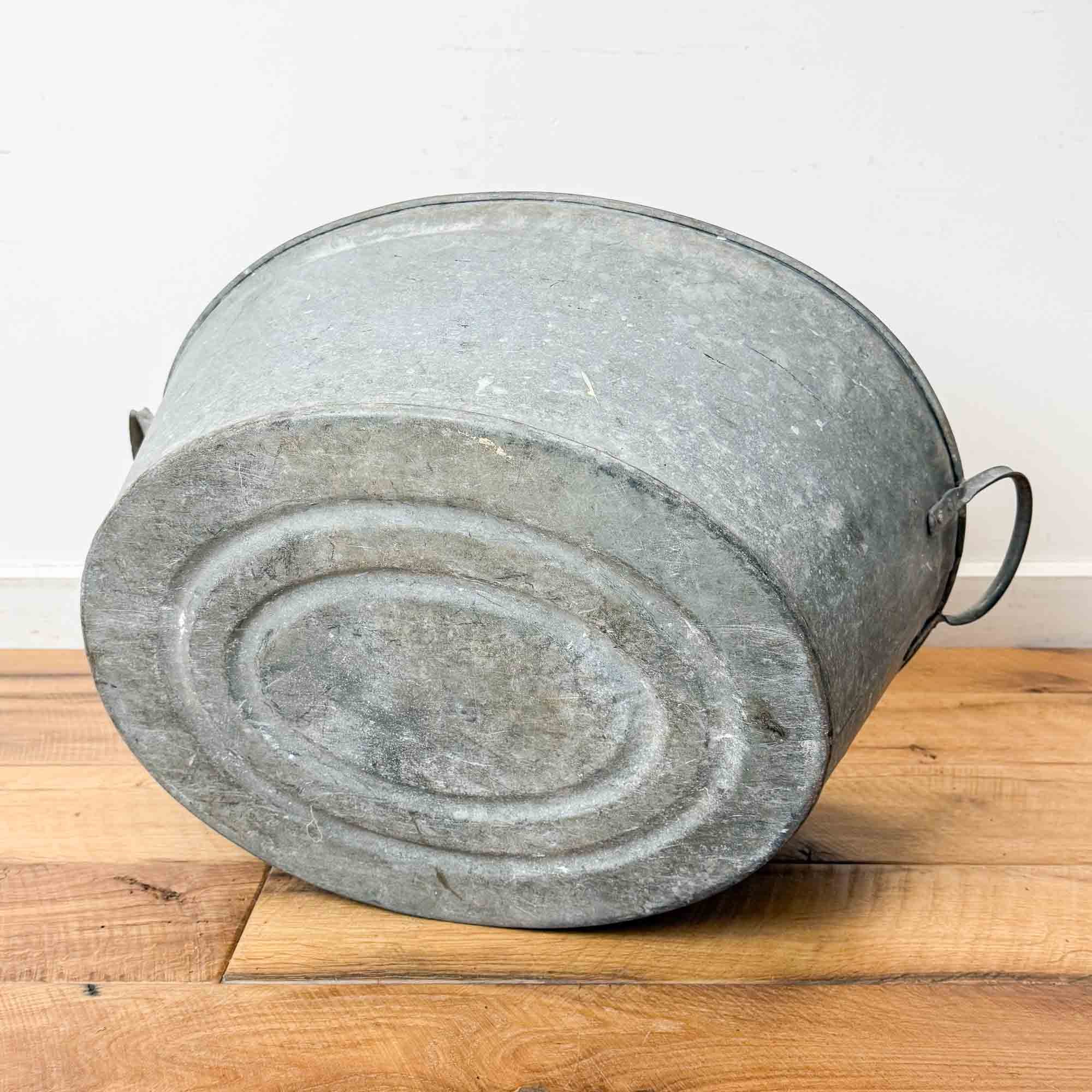 Vintage Galvanised Metal Bath Tub Planter