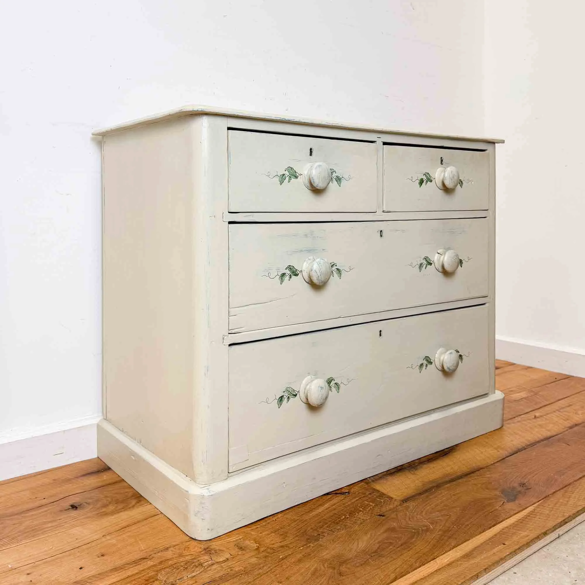 painted antique pine chest of drawers-11.jpg