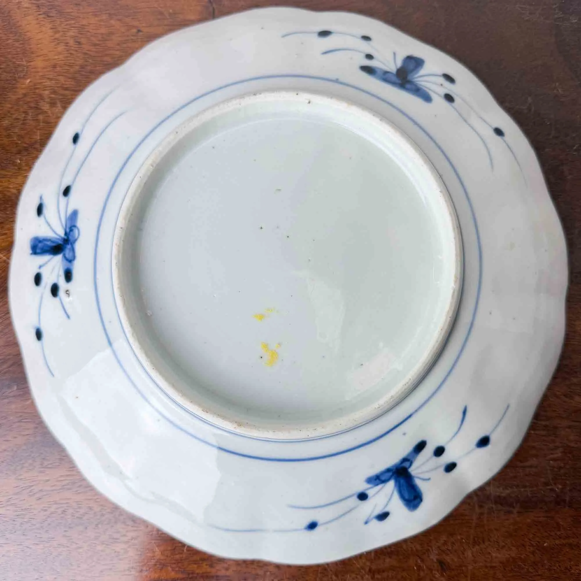 pair of imari plates-3.jpg