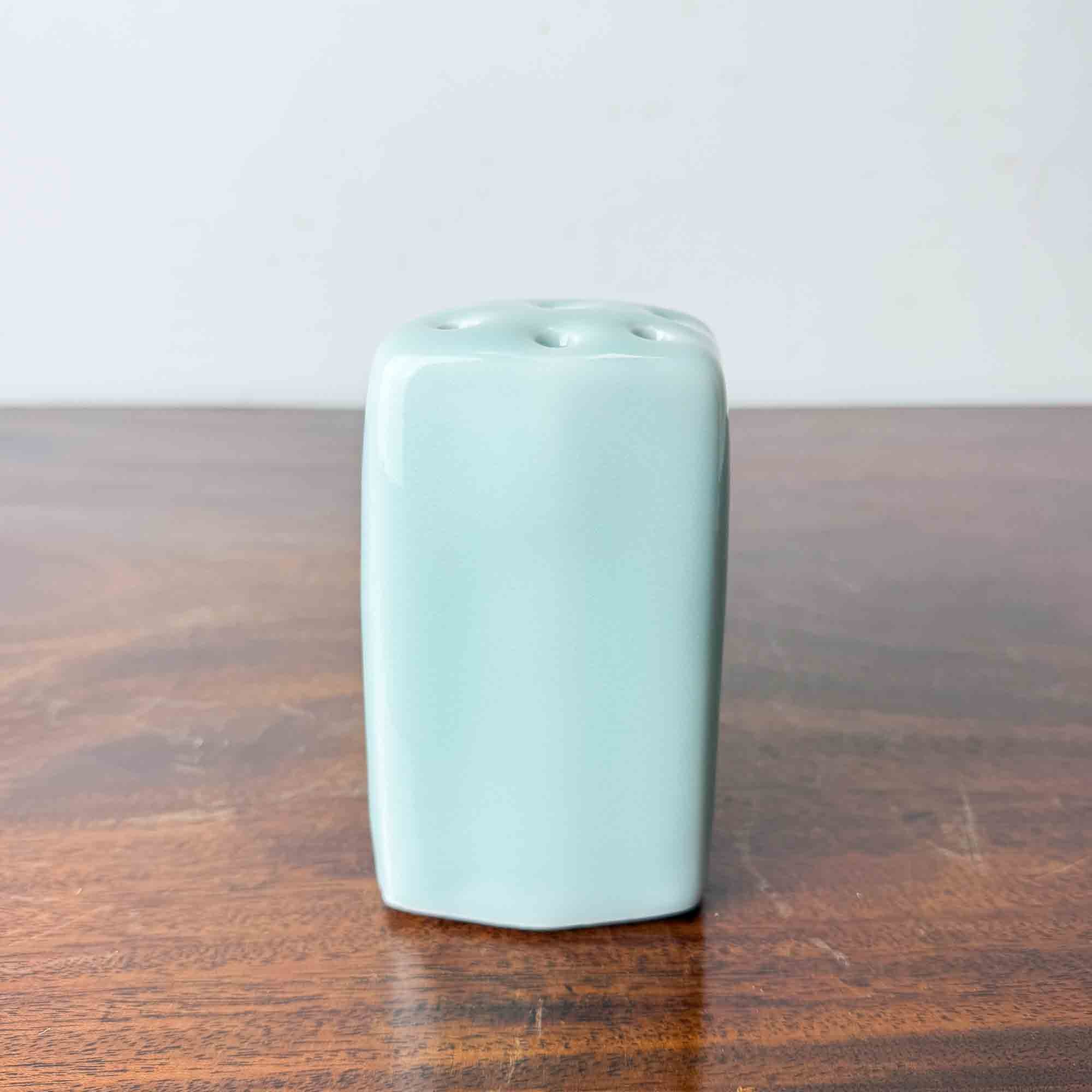 Kevin de Choisy celadon porcelain posy vase-6.jpg