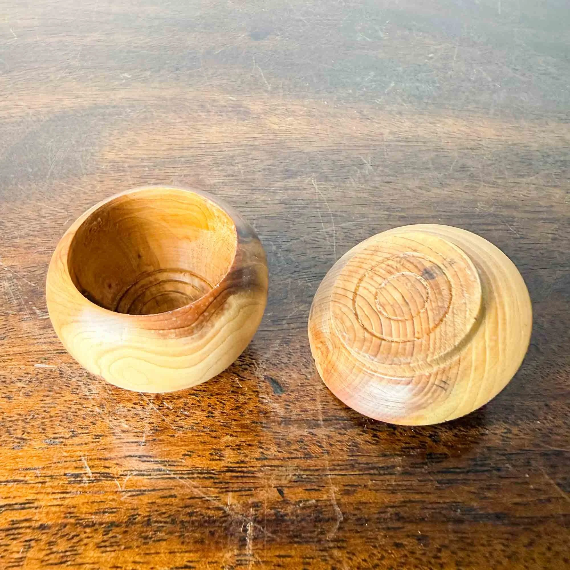 small turned wooden pot with lid.jpg