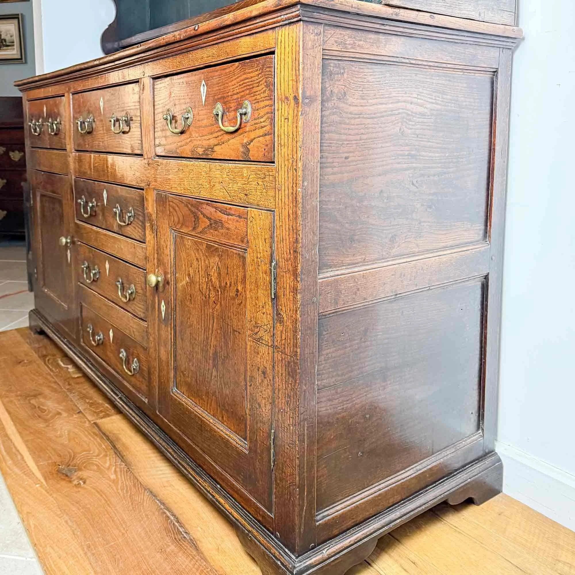 georgian elm dresser-03.jpg