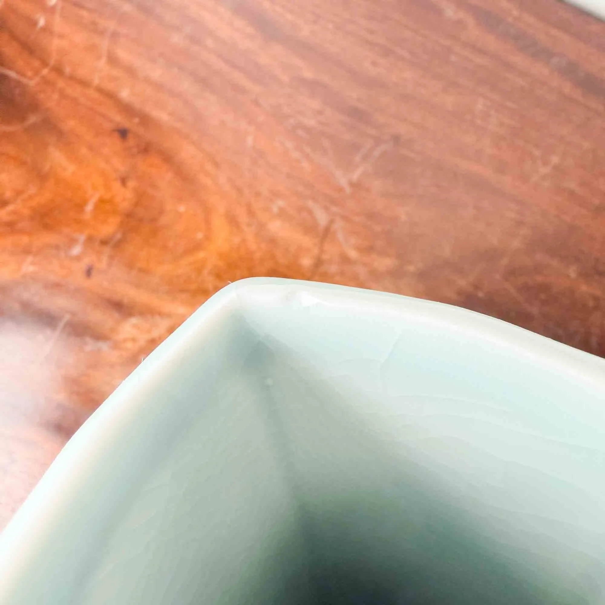 Kevin de Choisy celadon square porcelain vases-2.jpg
