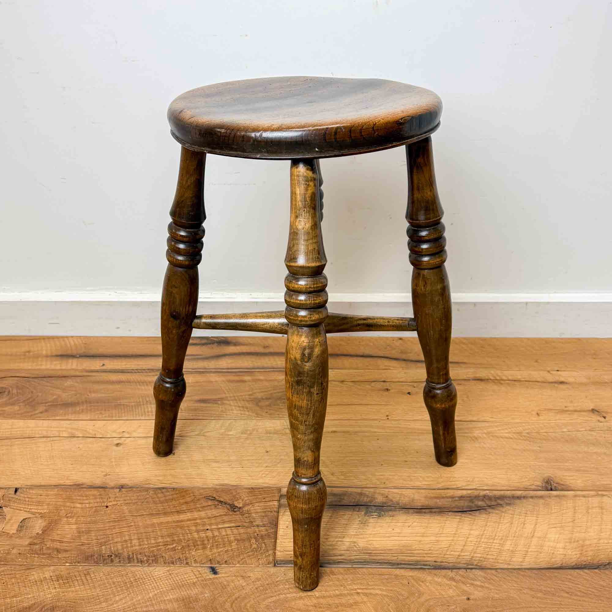 Antique beech tavern Stool