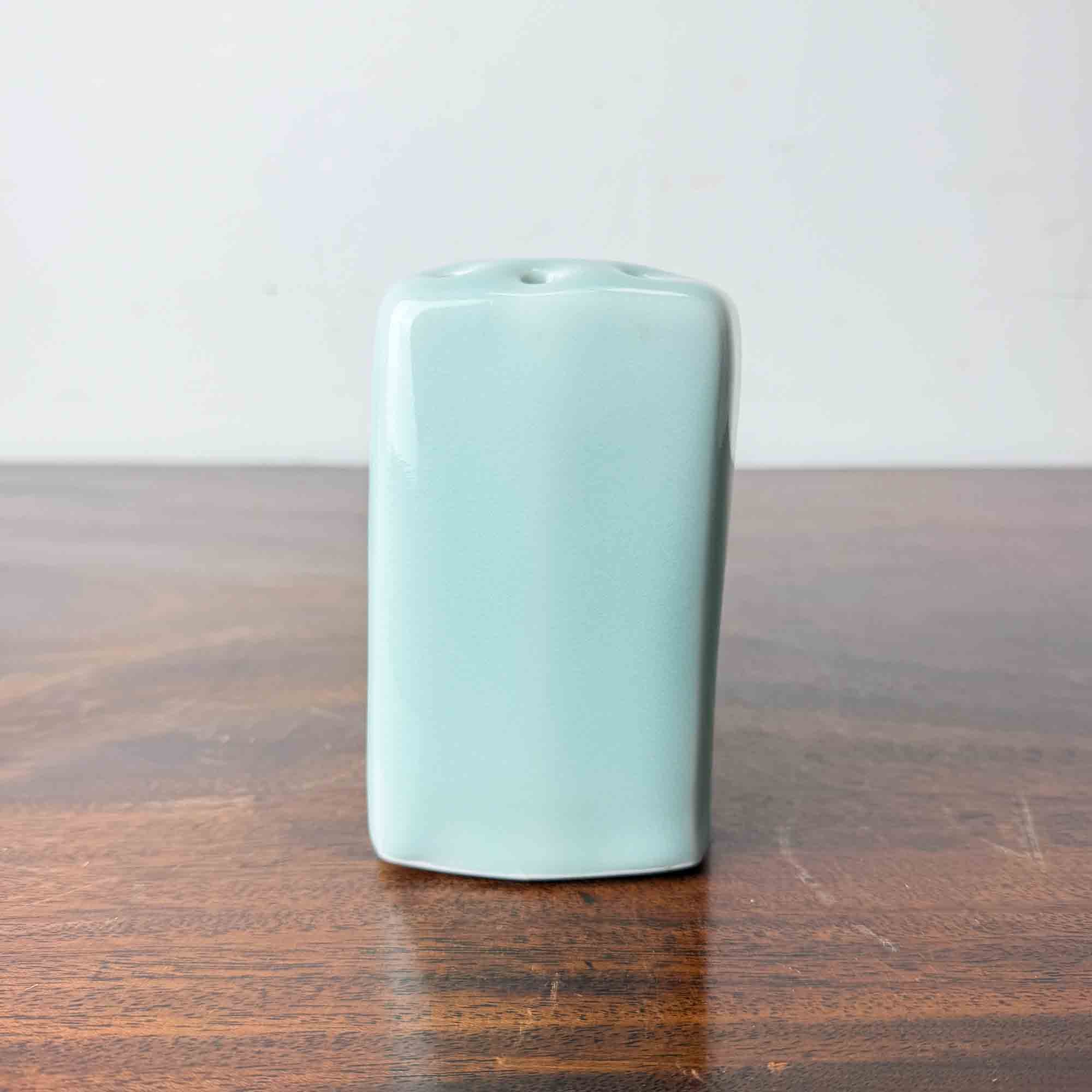 Kevin de Choisy celadon porcelain posy vase-9.jpg