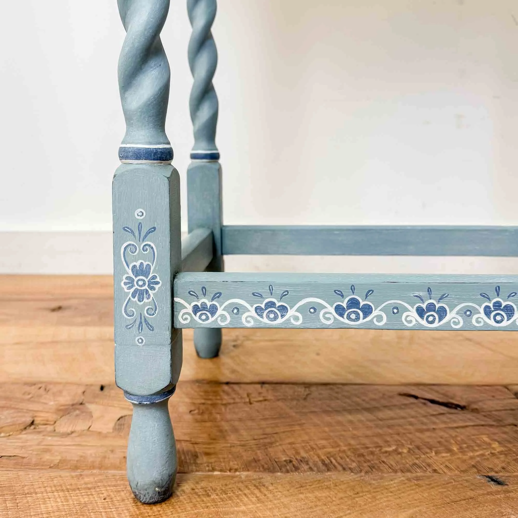 blue painted oval barley twist table-10.jpg