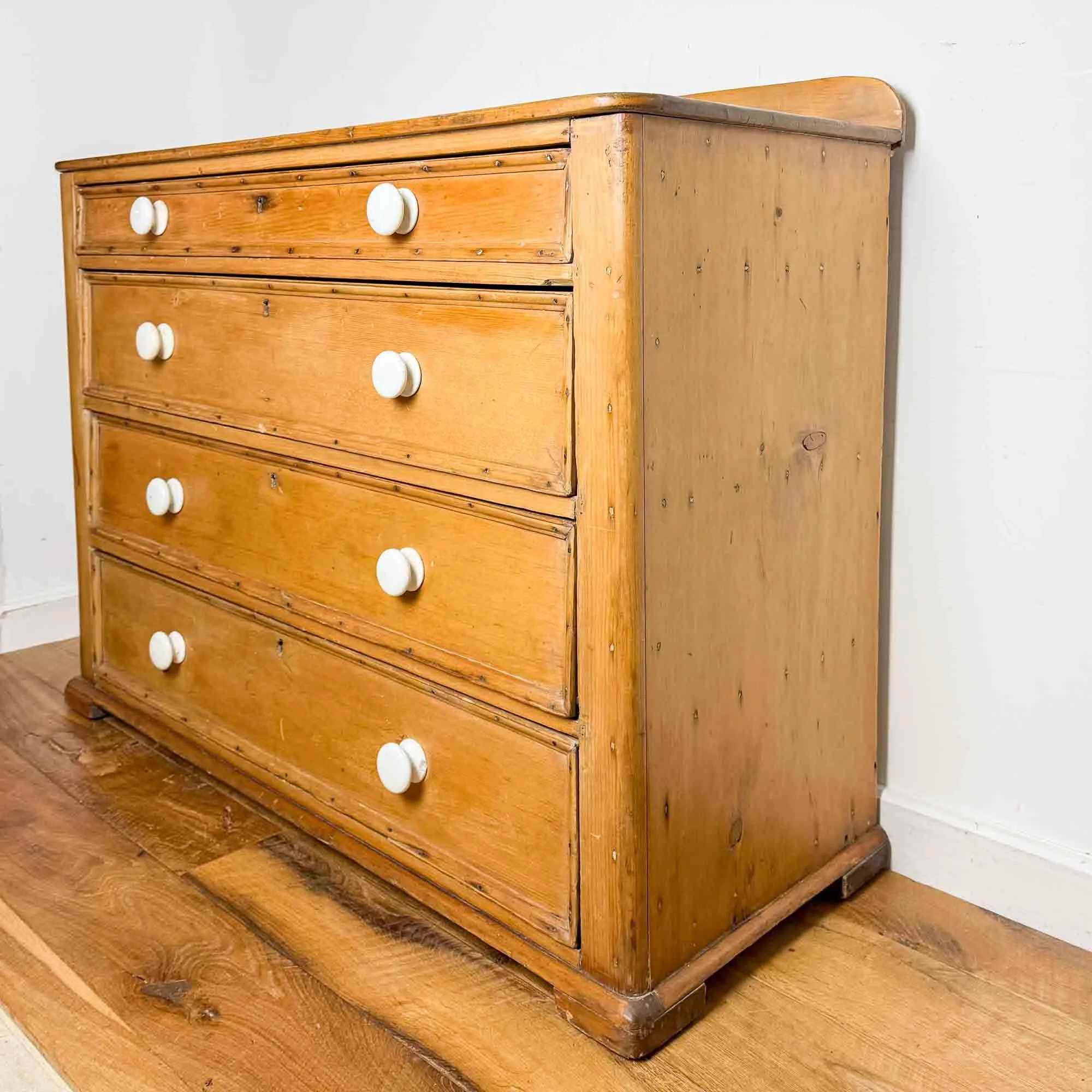 victorian pine chest of drawers