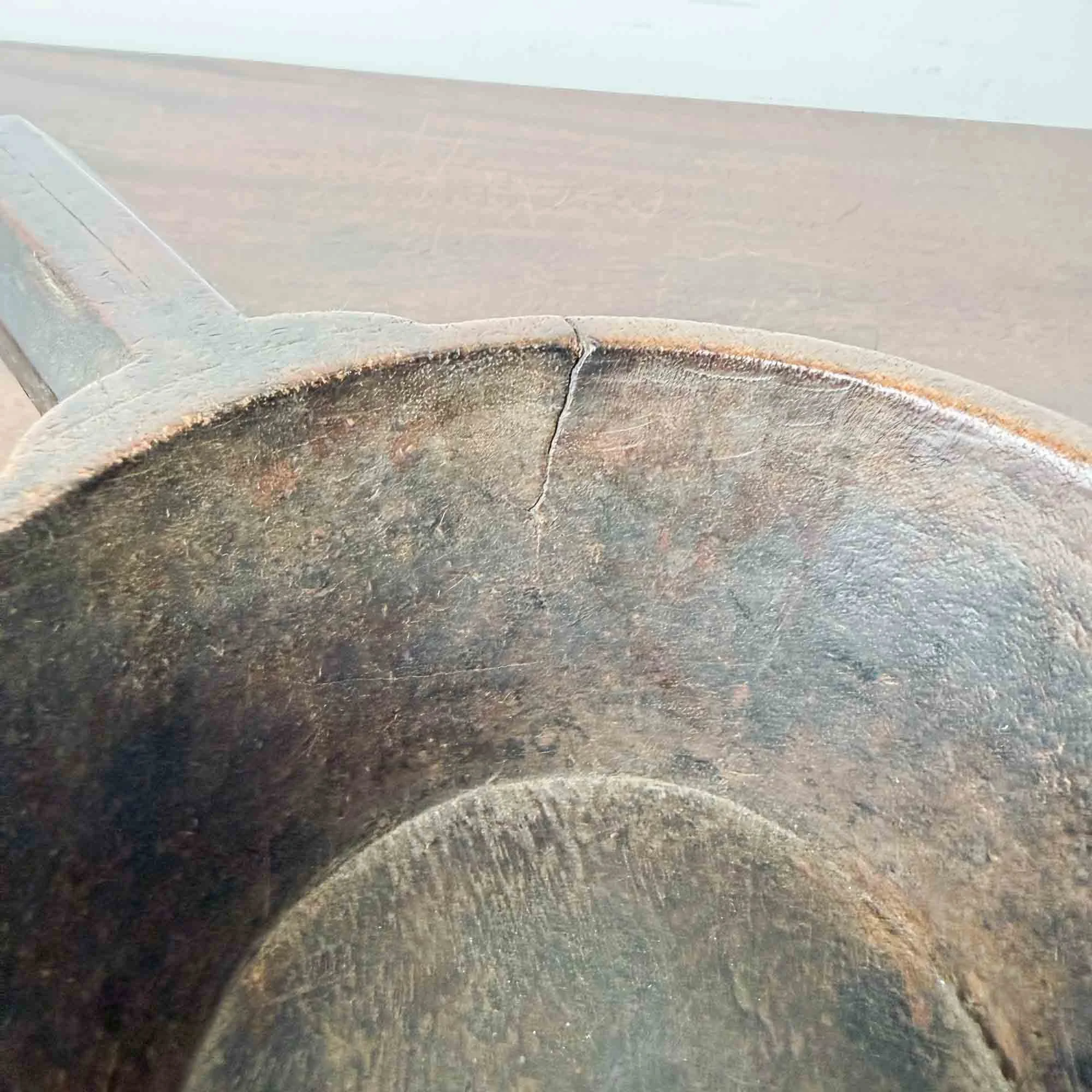 treen bowl with handle-03.jpg