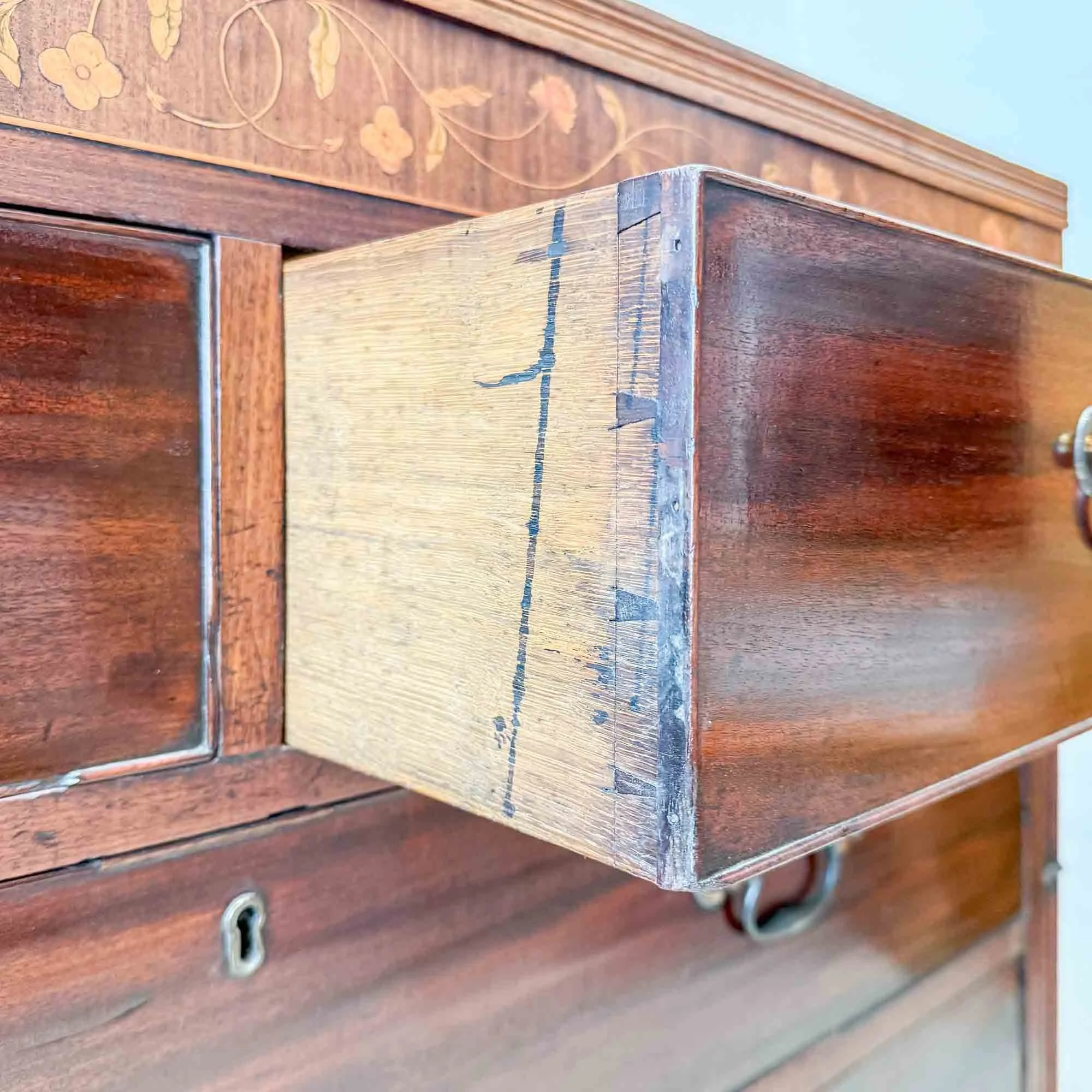 georgian inlay and penwork mahogany chest of drawers-6.jpg