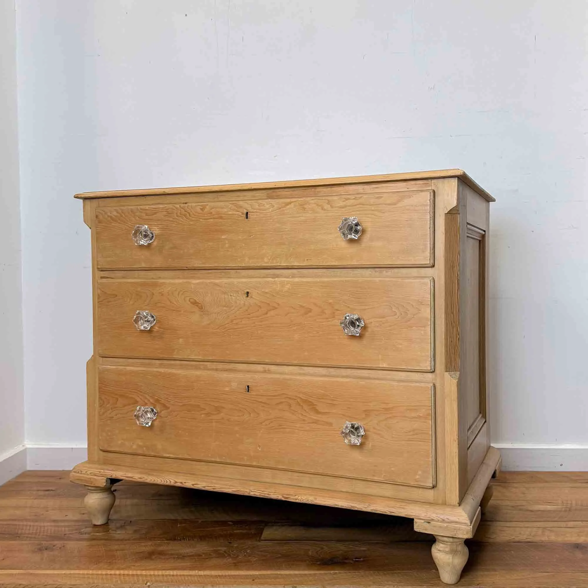 antique pine chest of drawers with glass knobs-19.jpg