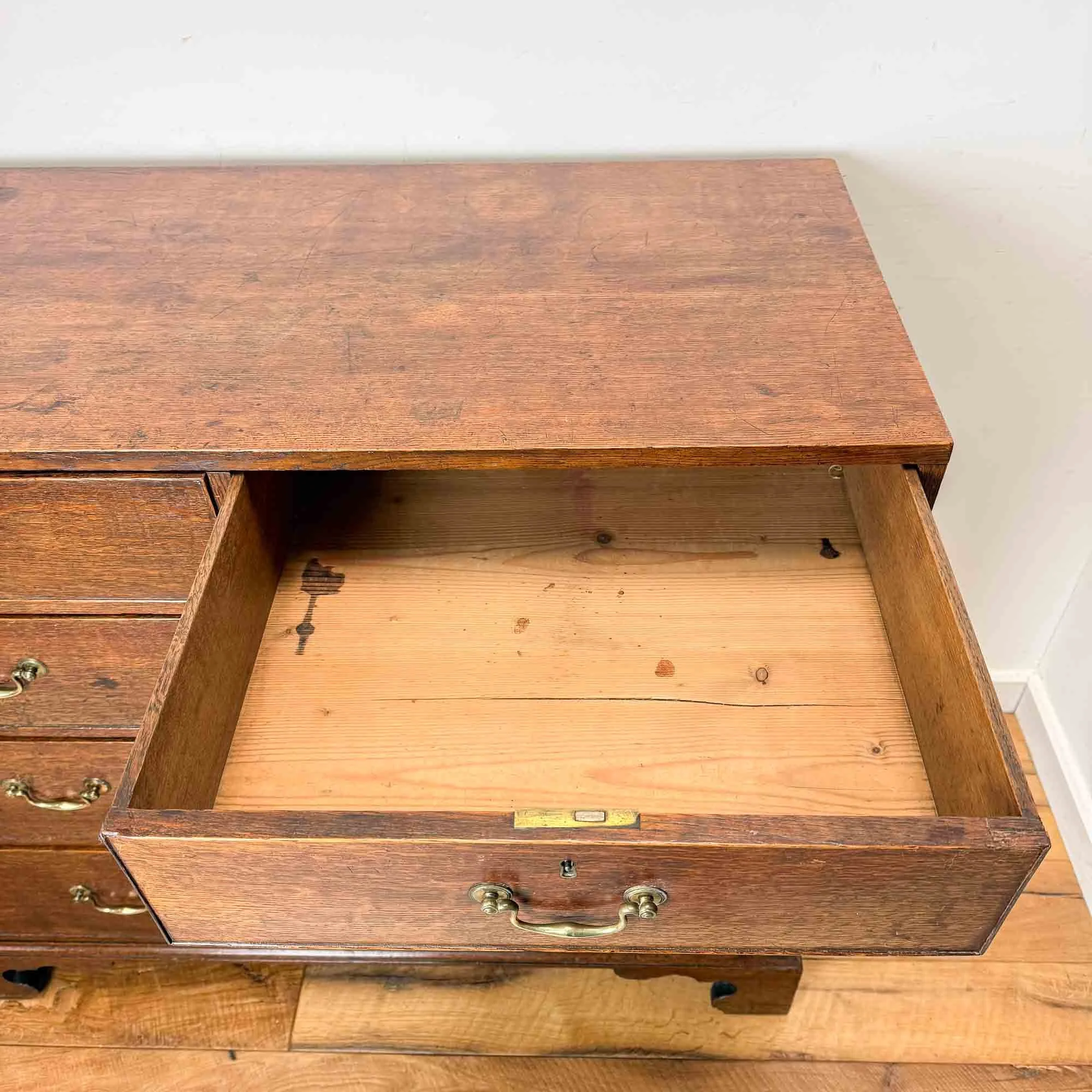 plain georgian oak chest of drawers-4.jpg