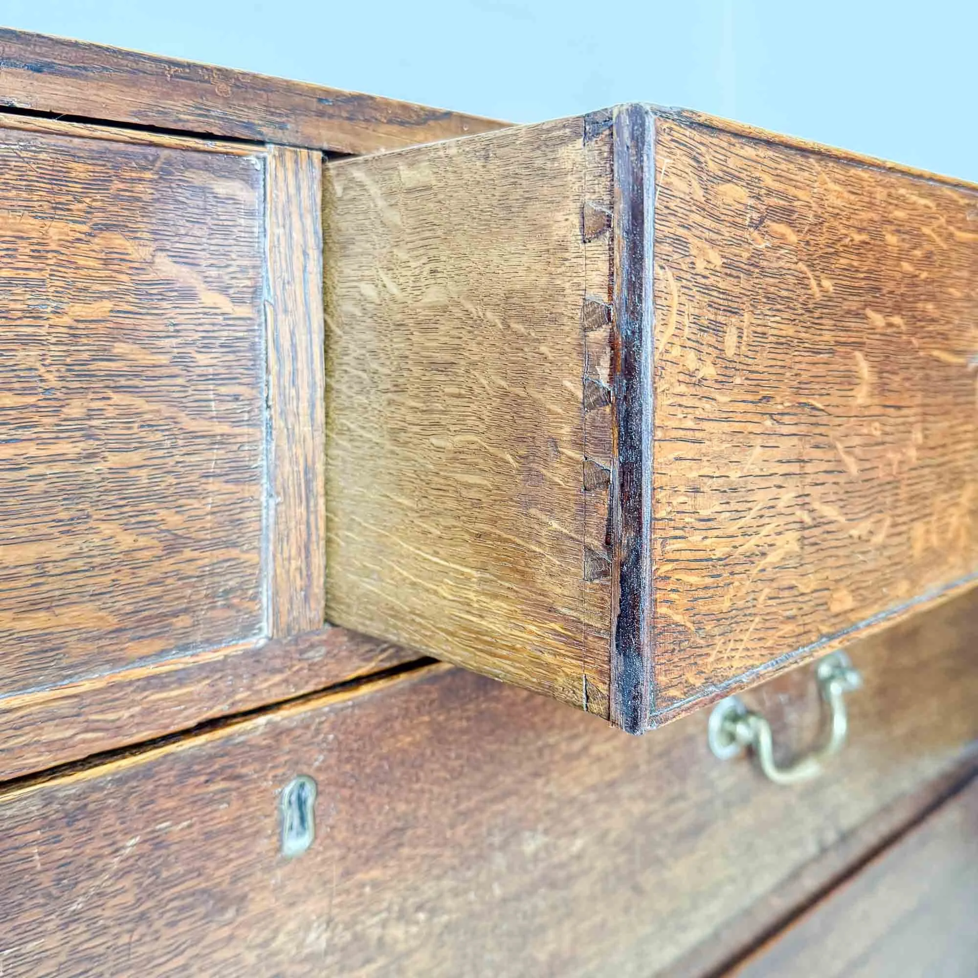 plain georgian oak chest of drawers-5.jpg