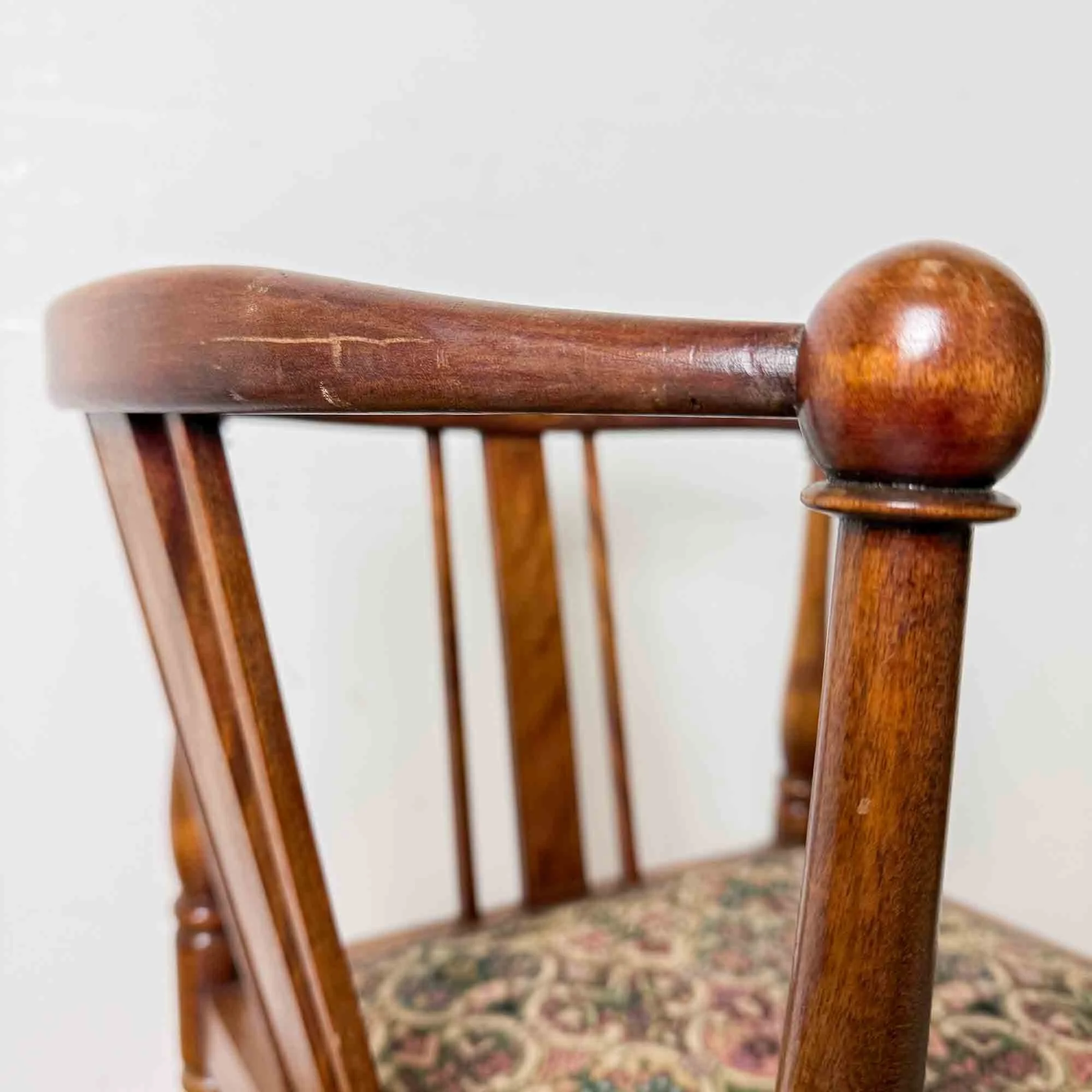 edwardian corner chair-03.jpg