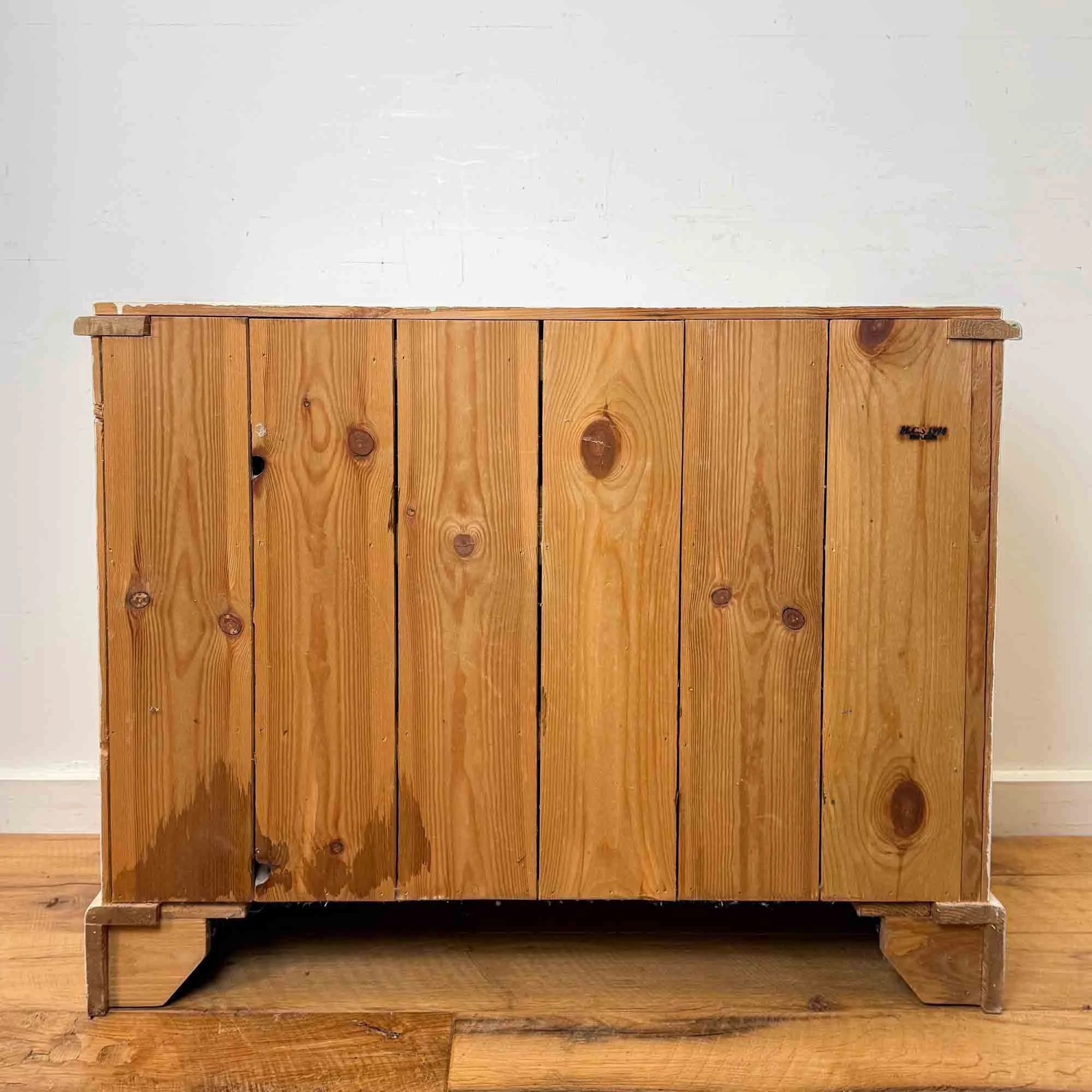 painted white chest of drawers 1.jpg