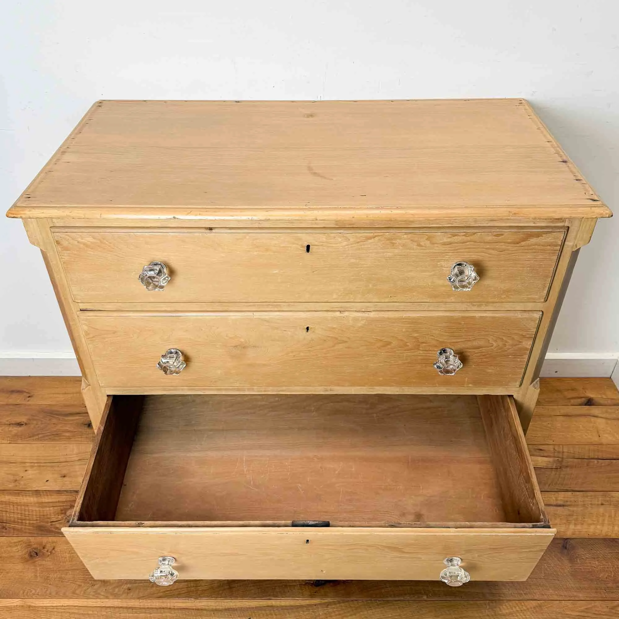 antique pine chest of drawers with glass knobs-9.jpg